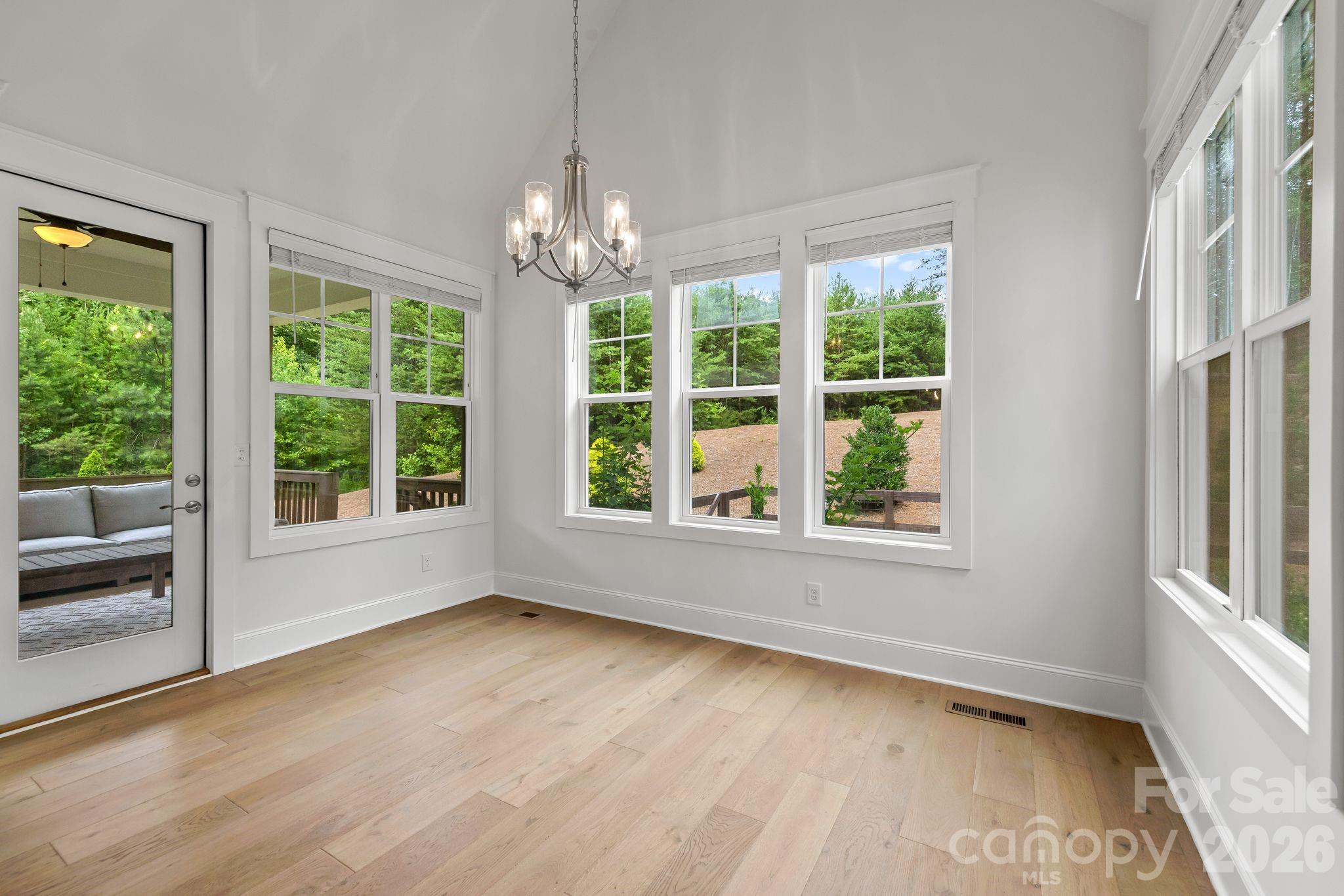 3207 James Plantation Drive