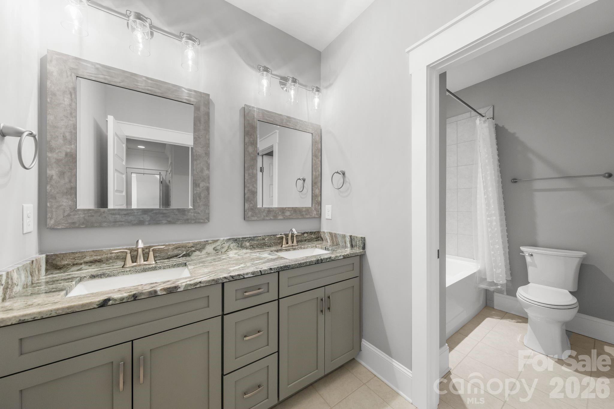 3207 James Plantation Drive