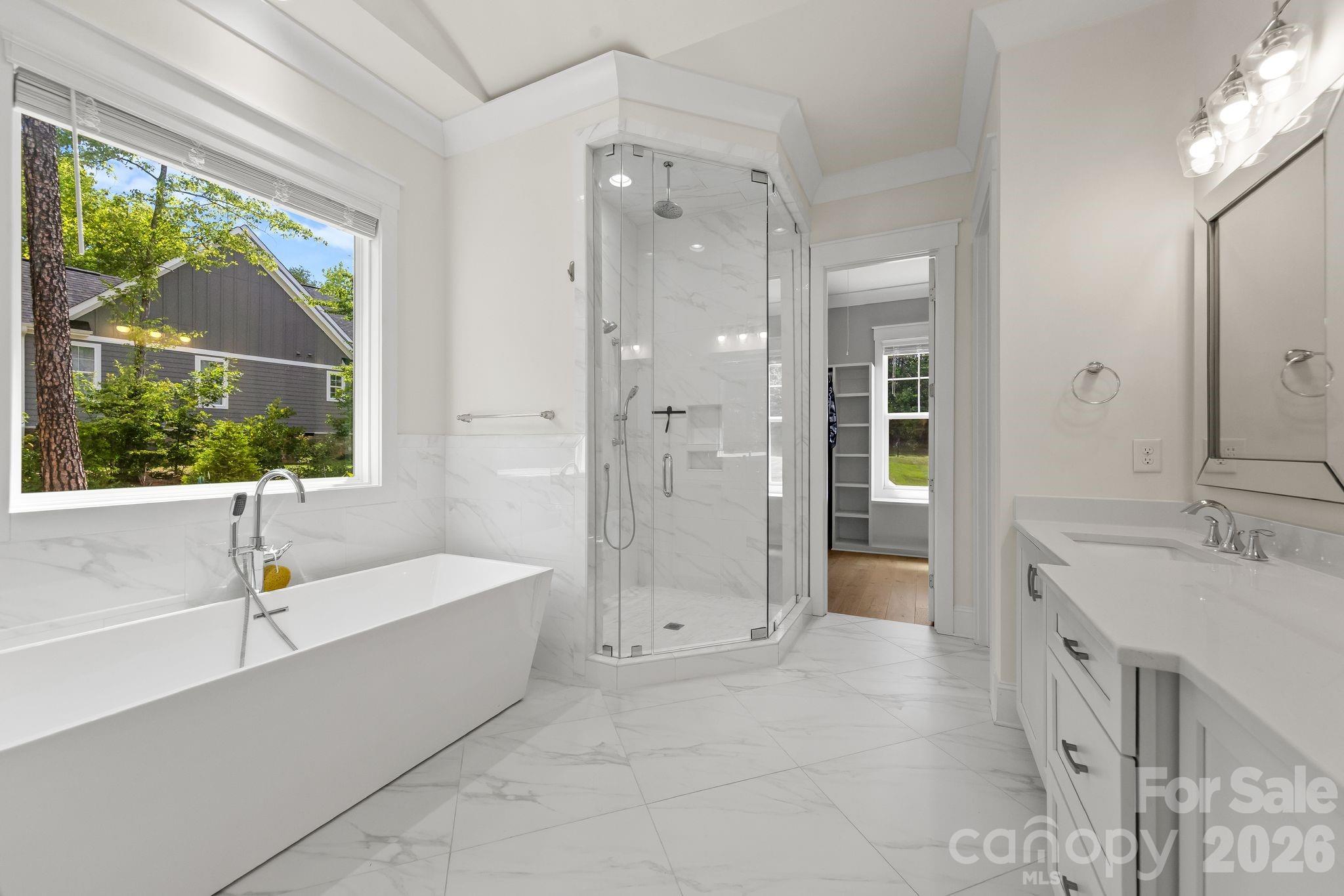 3207 James Plantation Drive