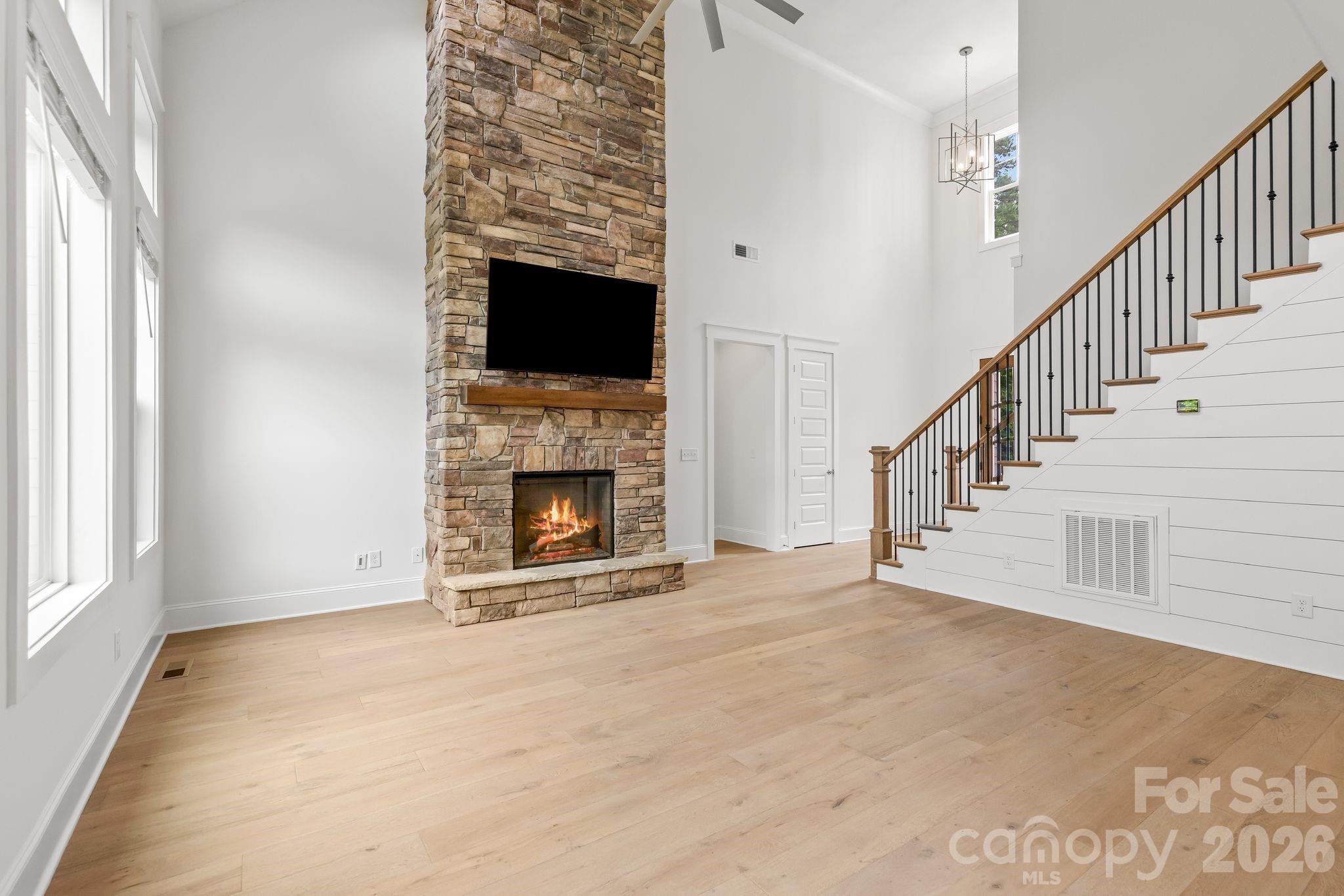 3207 James Plantation Drive