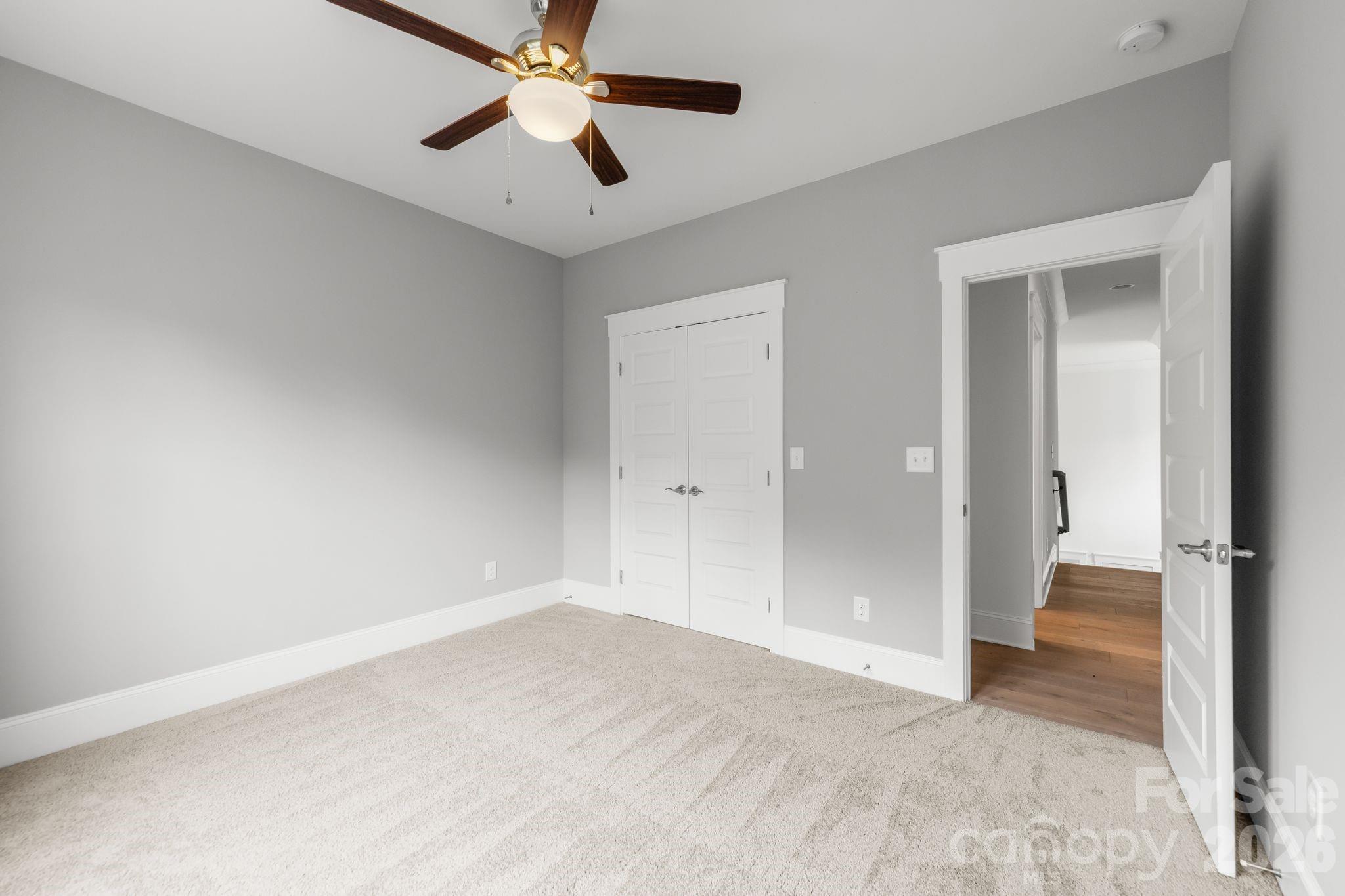 3207 James Plantation Drive