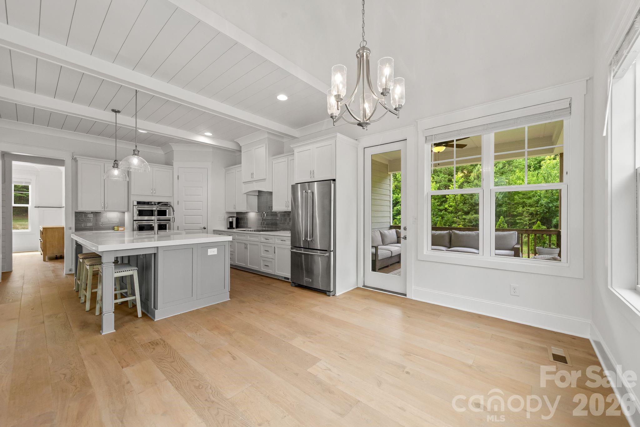 3207 James Plantation Drive