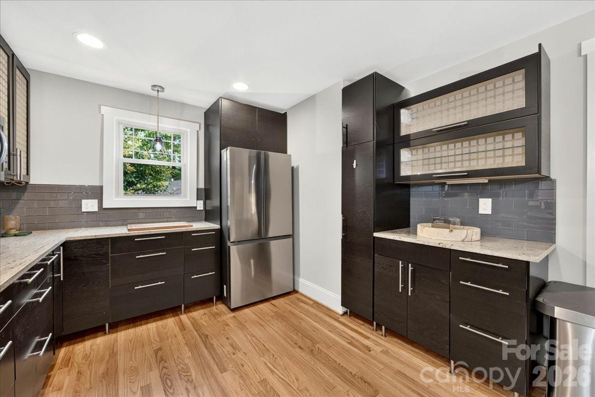 2120 Dalehurst Drive