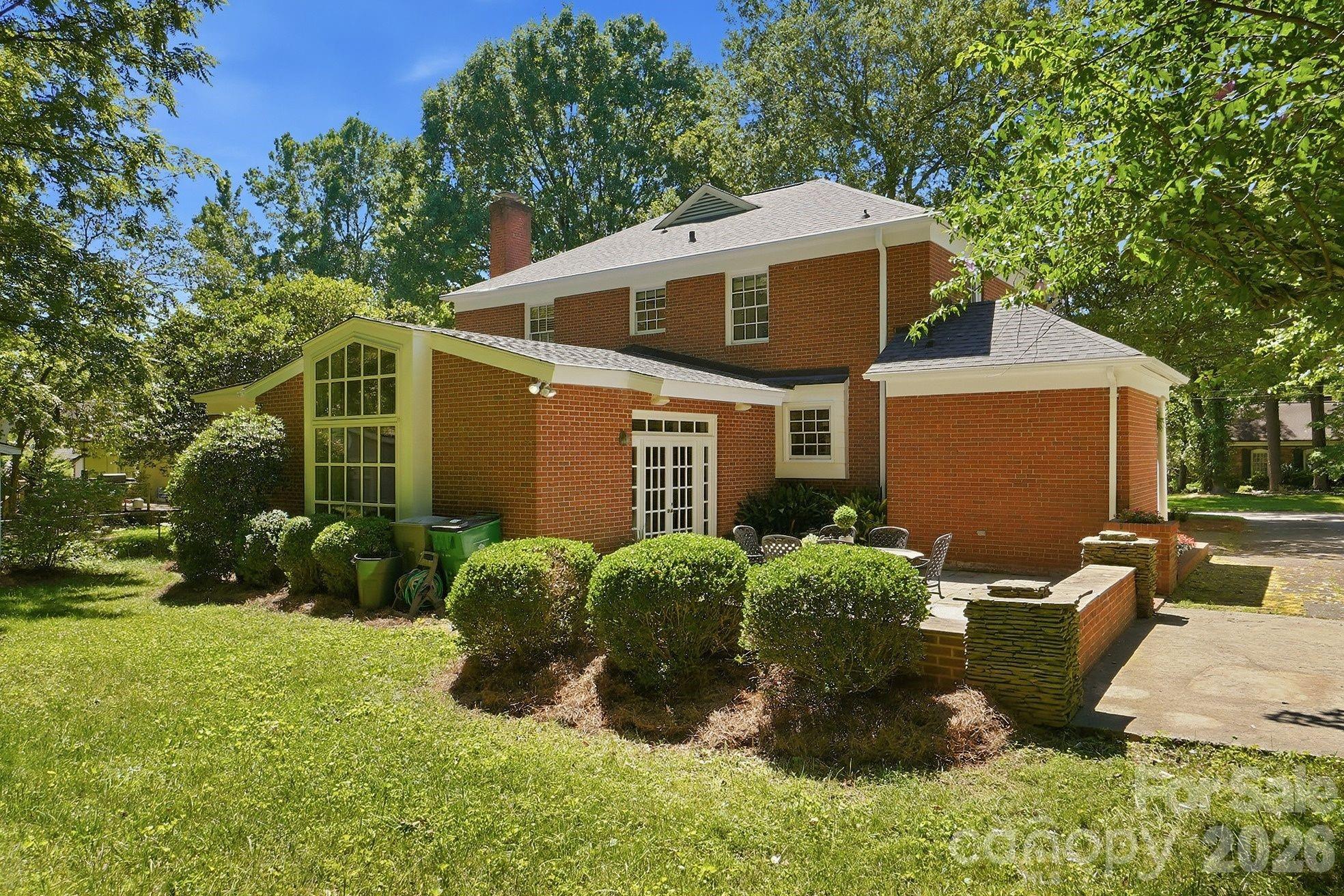 3635 Severn Avenue