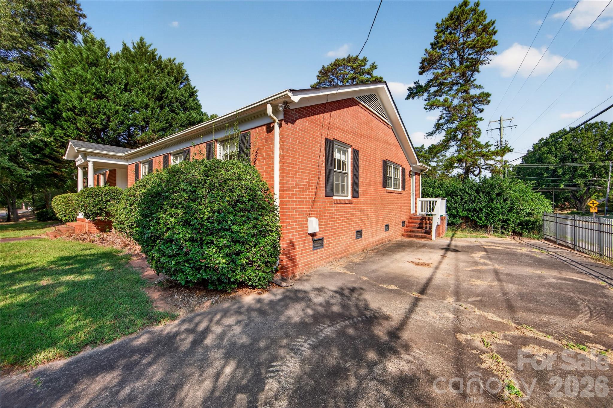 1100 Turnbridge Road