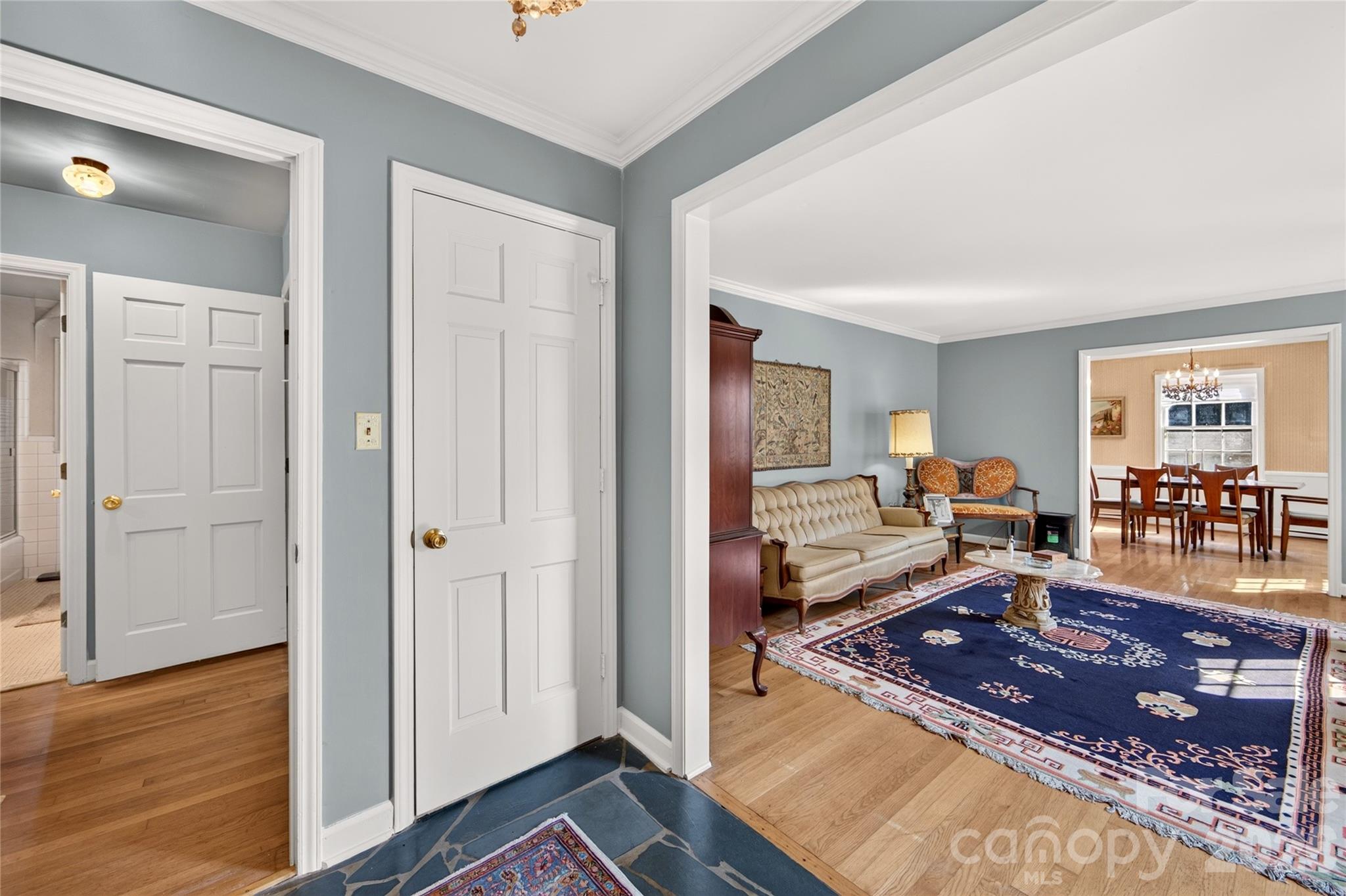 1100 Turnbridge Road