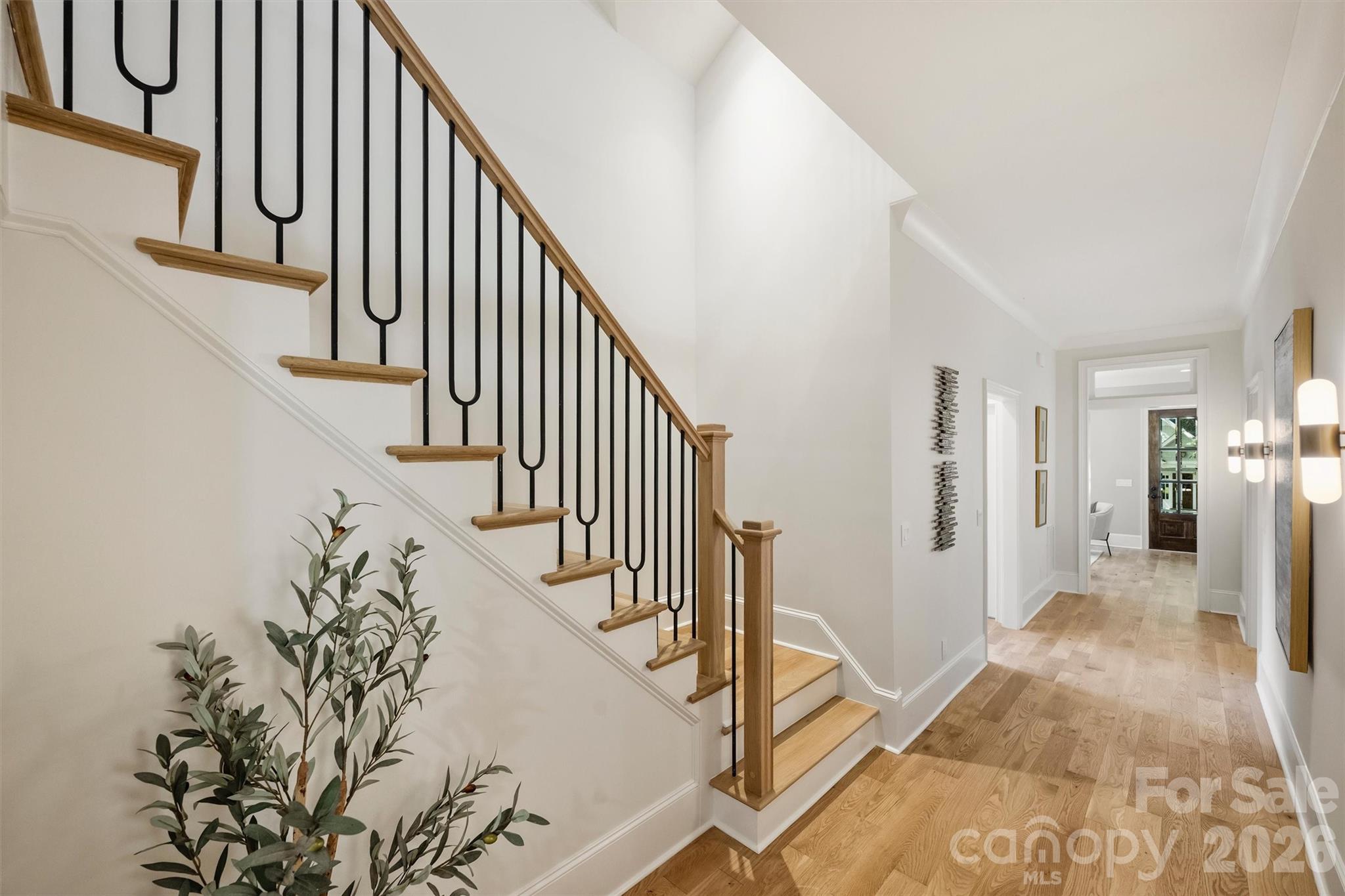 509 E Tremont Avenue