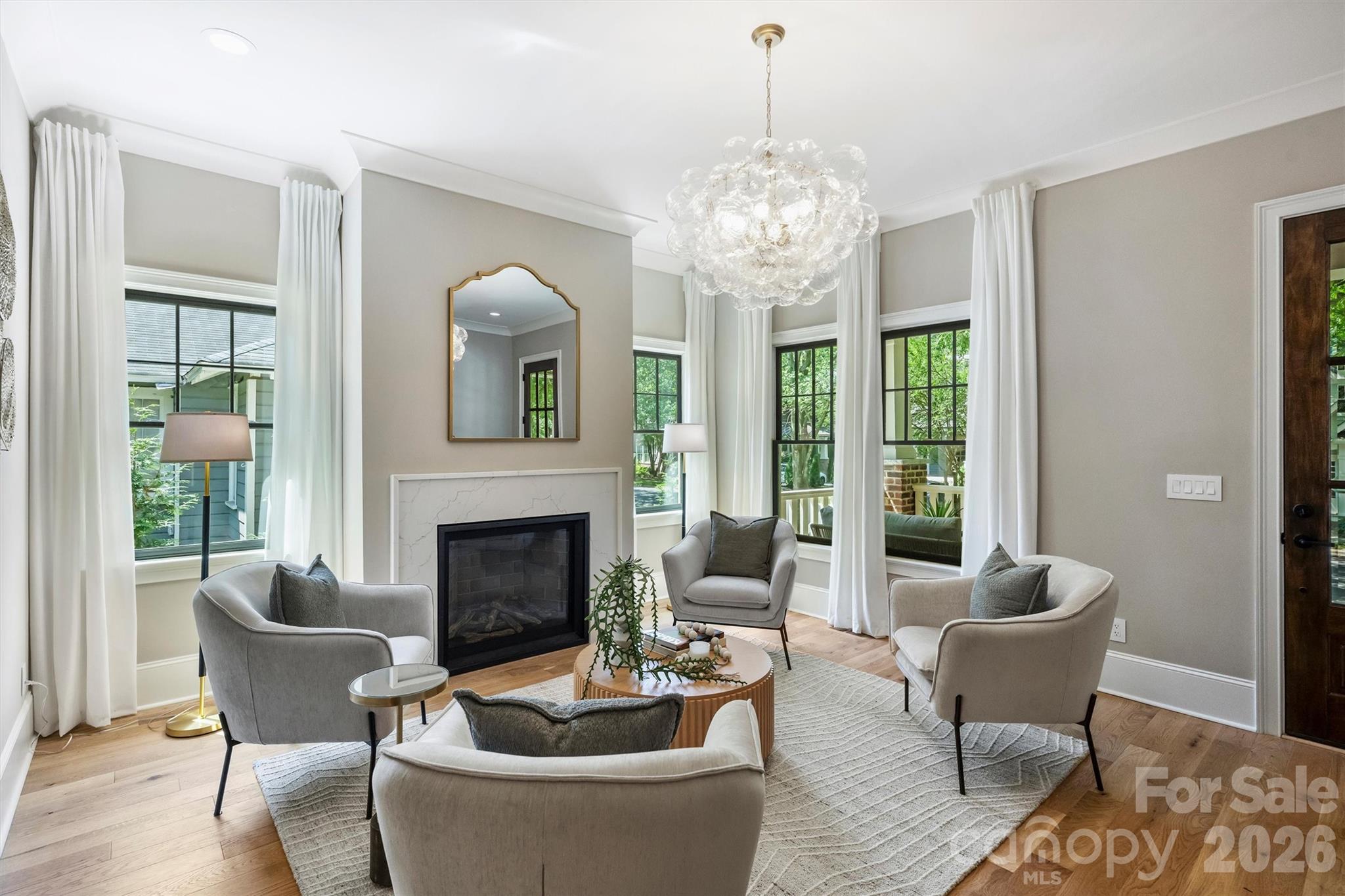 509 E Tremont Avenue