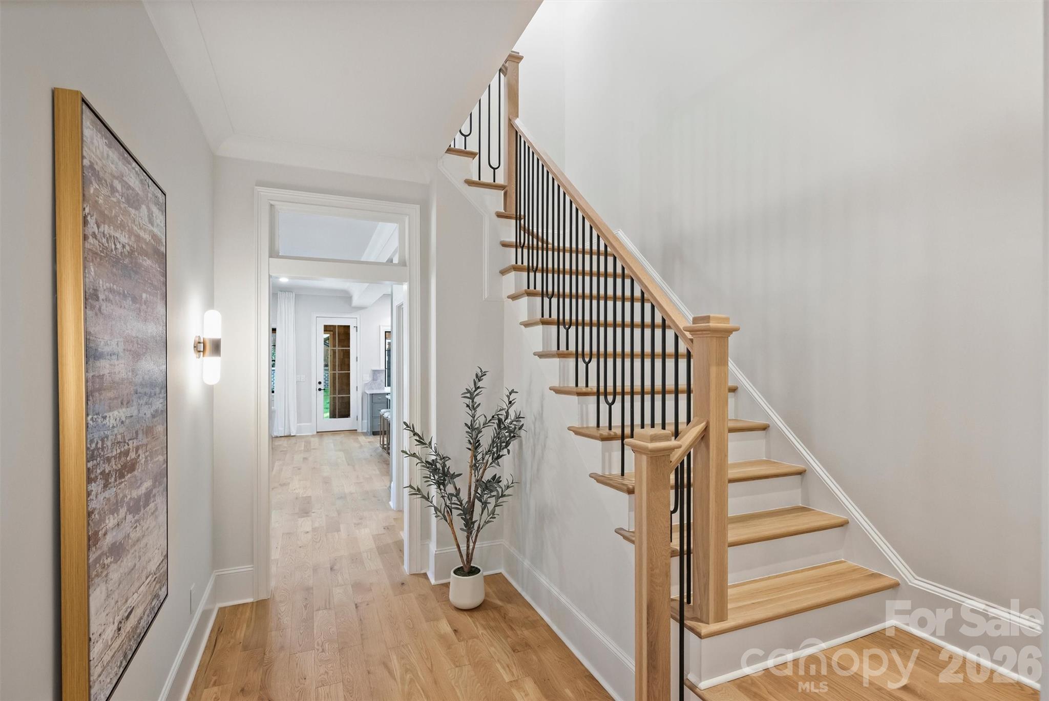 509 E Tremont Avenue