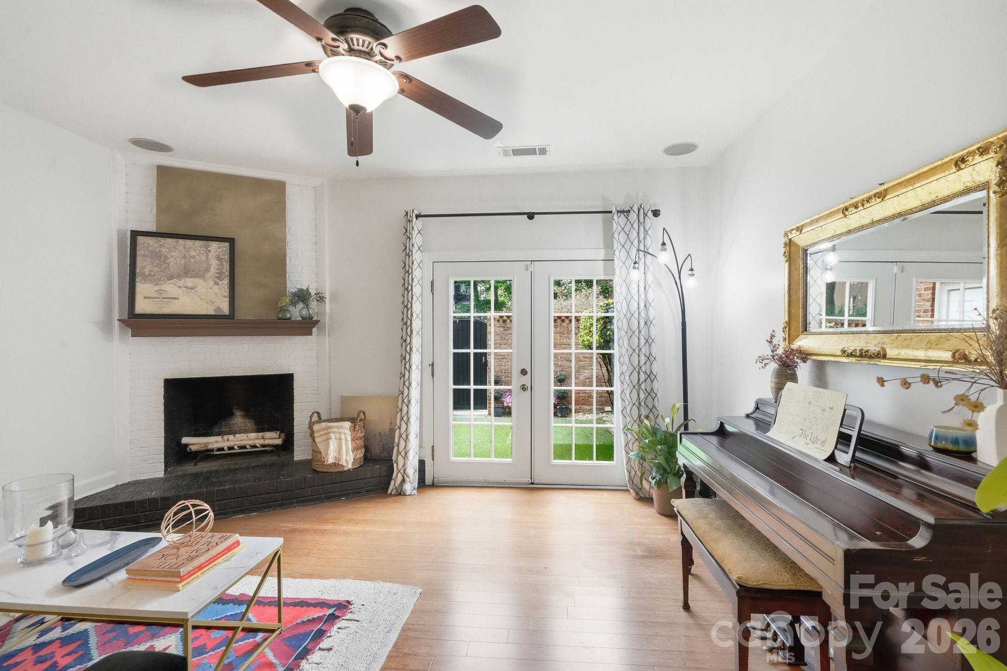 510 N Poplar Street Unit: C