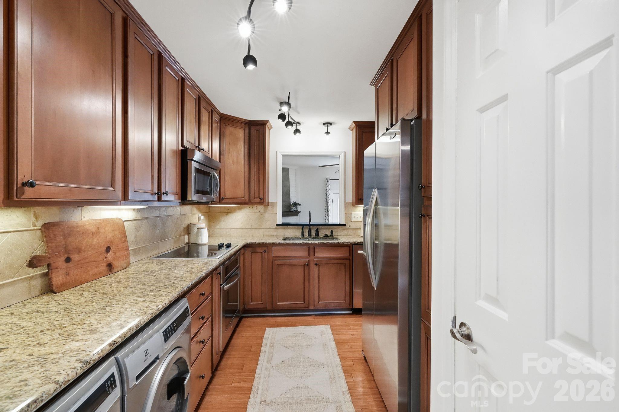510 N Poplar Street Unit: C