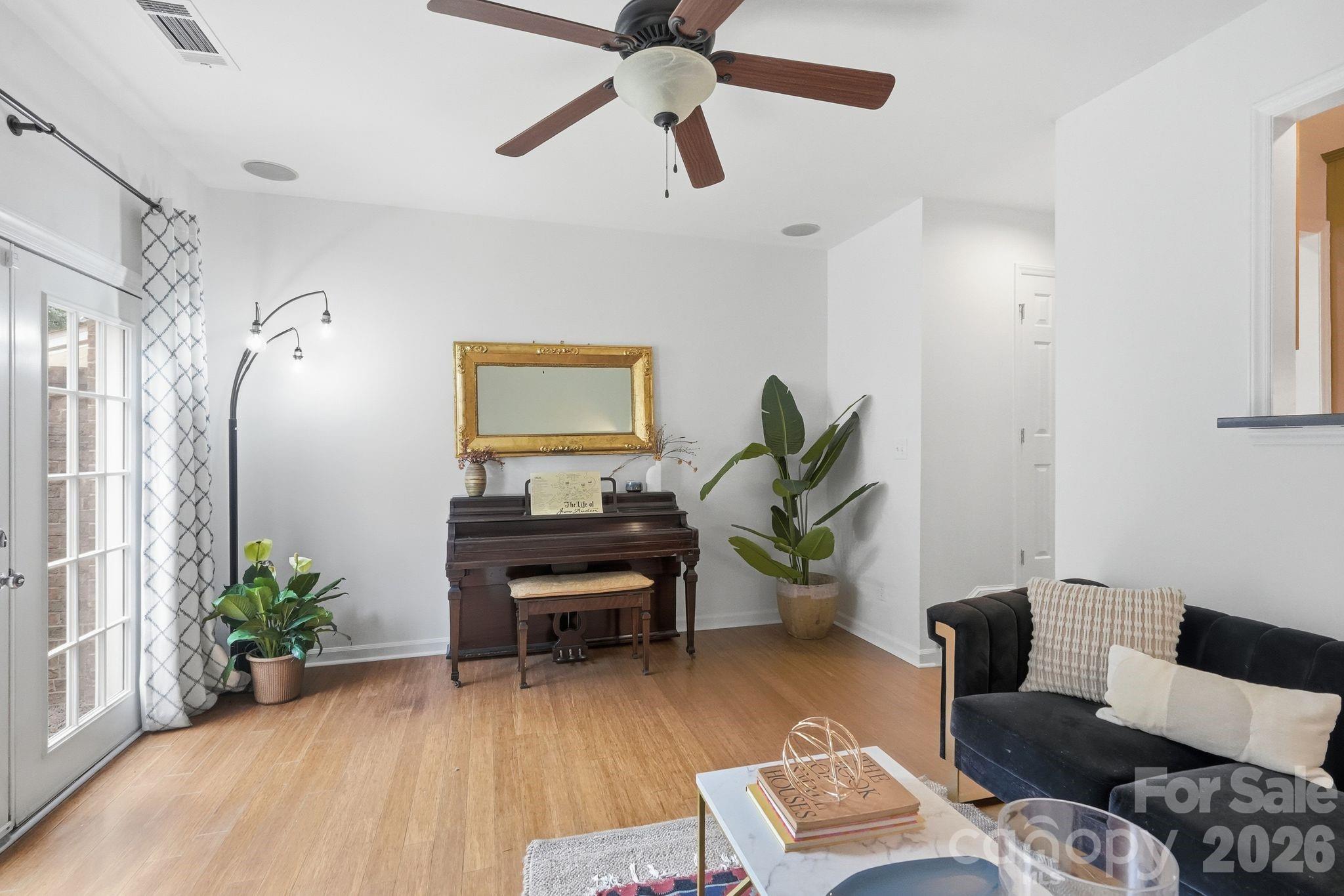 510 N Poplar Street Unit: C
