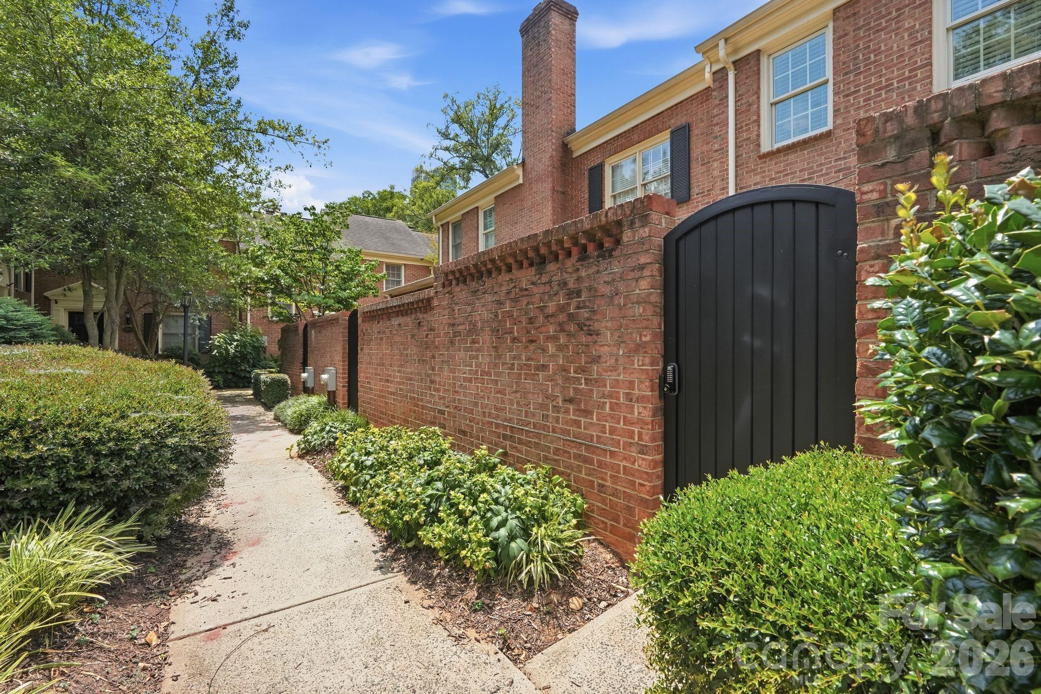 510 N Poplar Street Unit: C