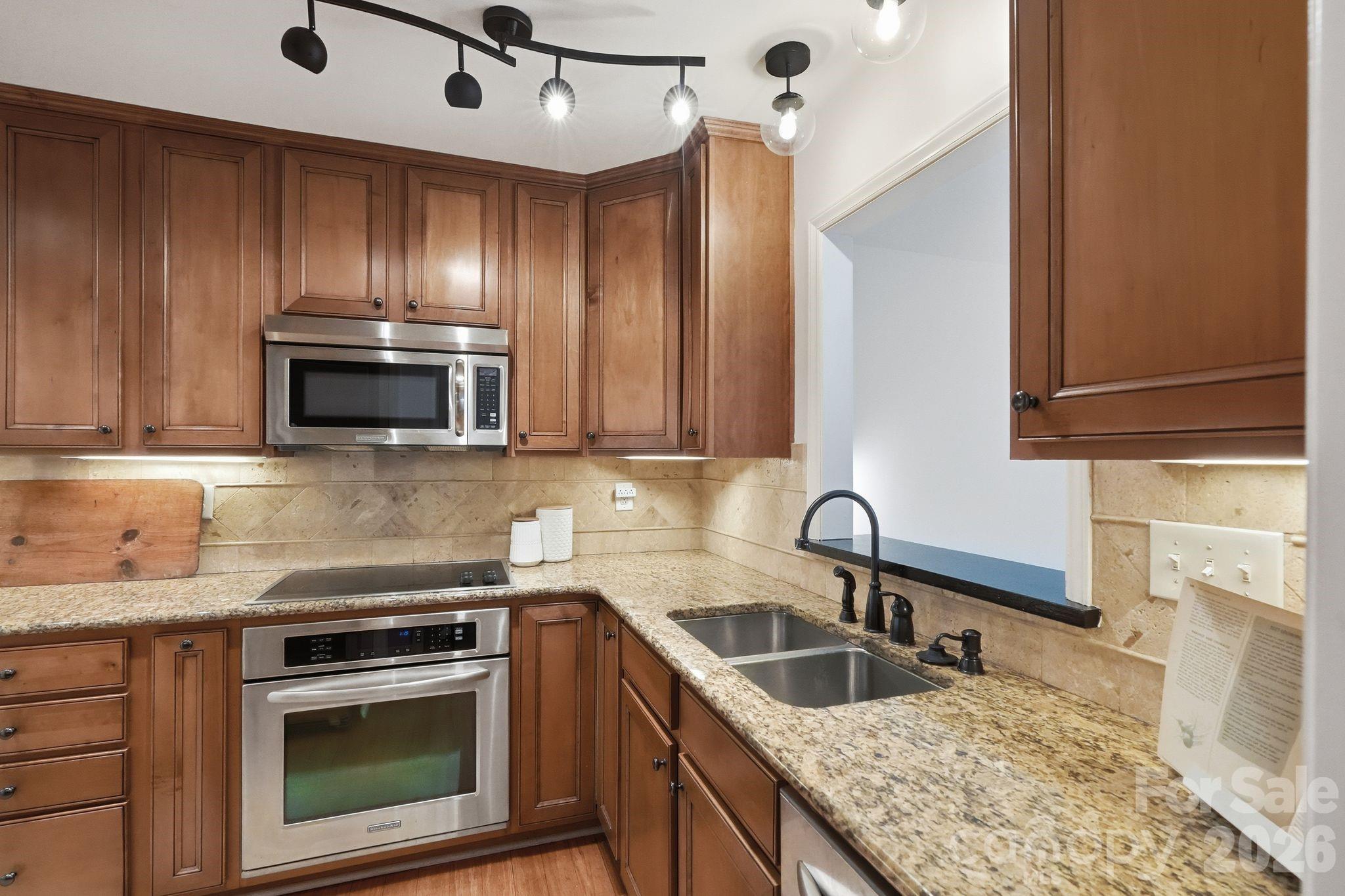 510 N Poplar Street Unit: C