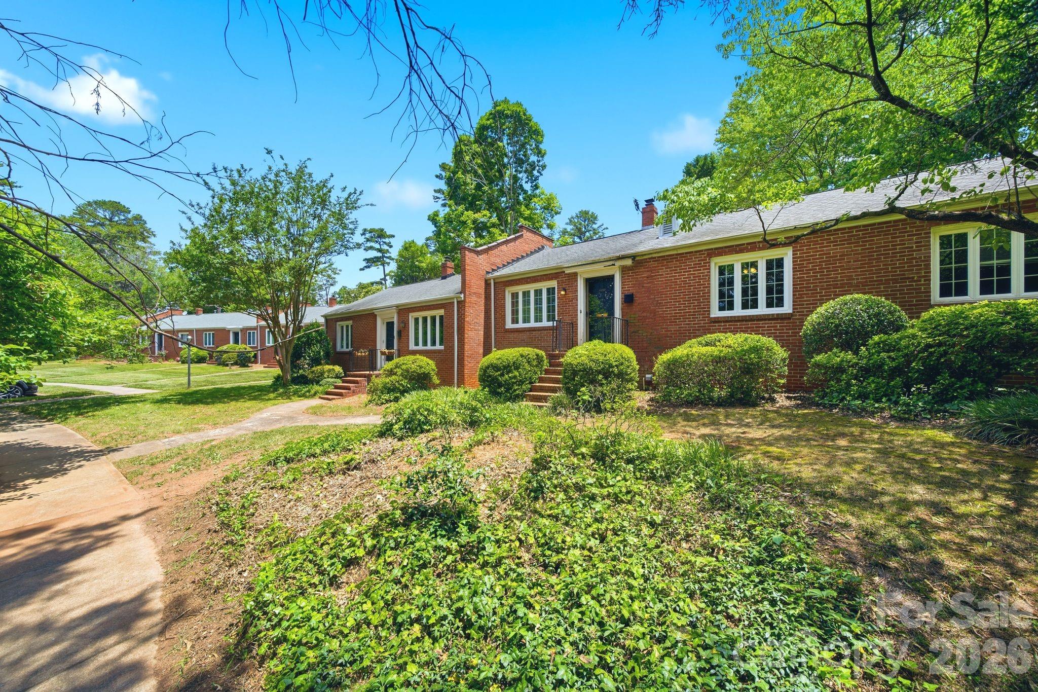 1833 Jameston Drive