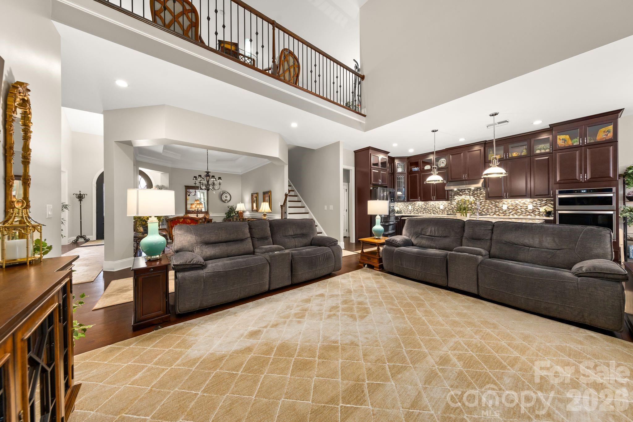 12047 Cove Court