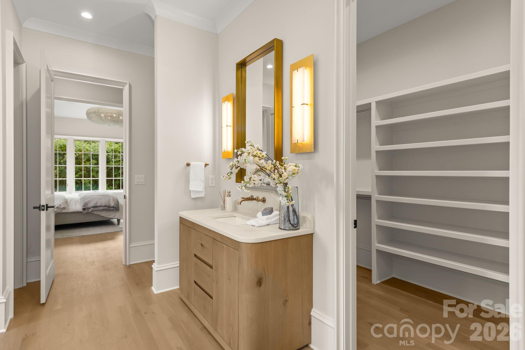 5555 Lansing Drive