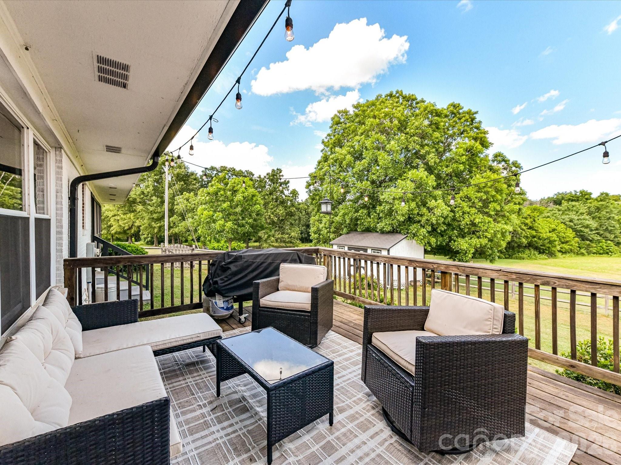 5710 Lander Benton Road