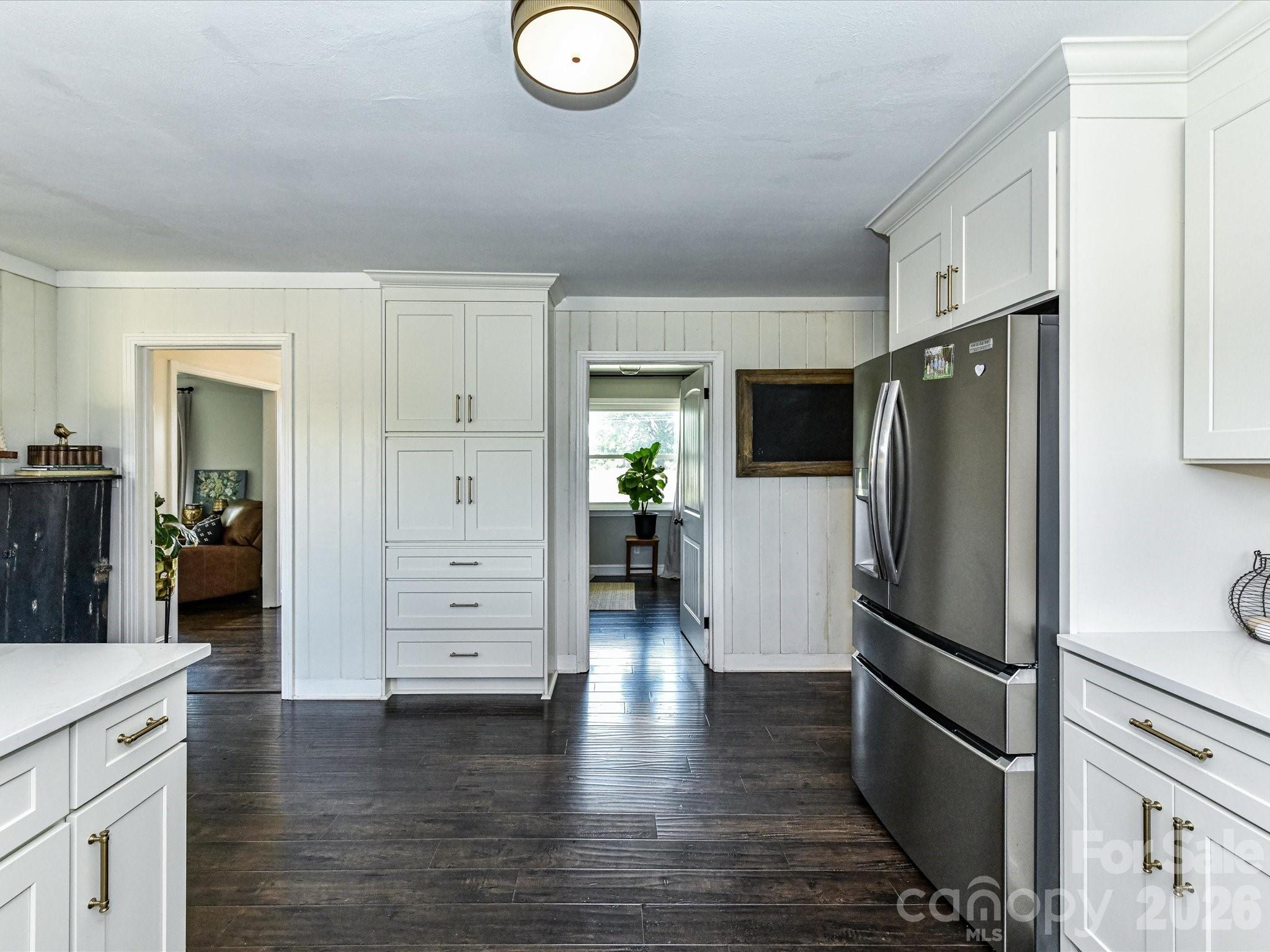 5710 Lander Benton Road