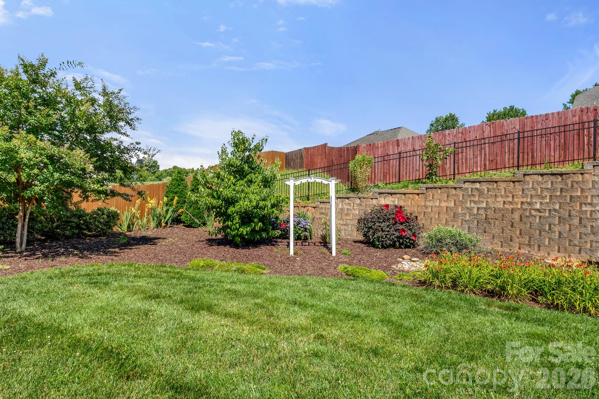 115 Morden Loop