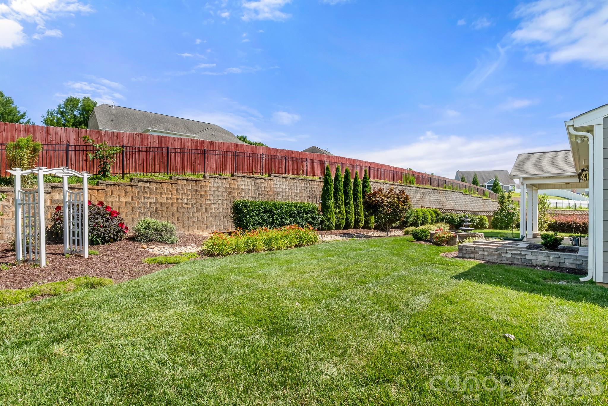 115 Morden Loop