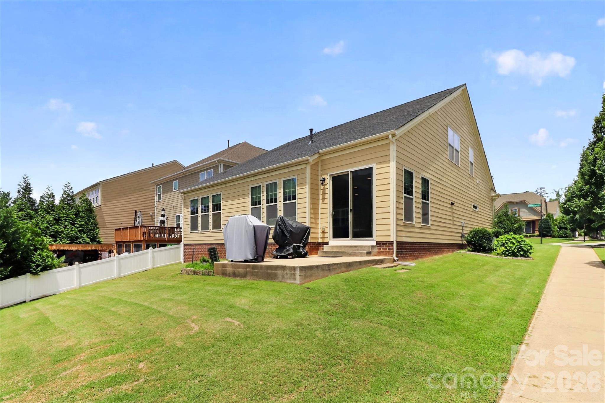 128 Creekside Crossing Lane