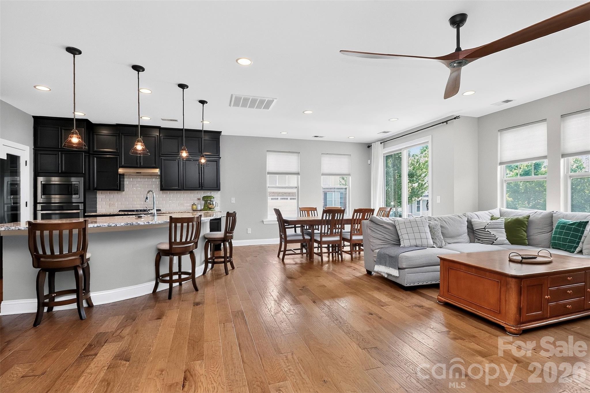 128 Creekside Crossing Lane