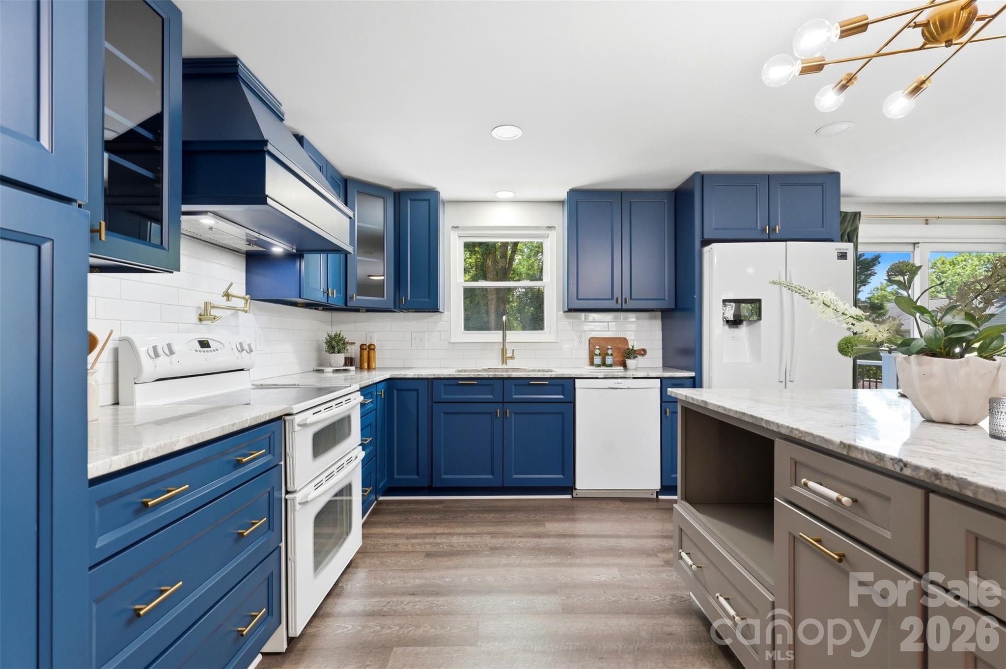 716 Regency Drive