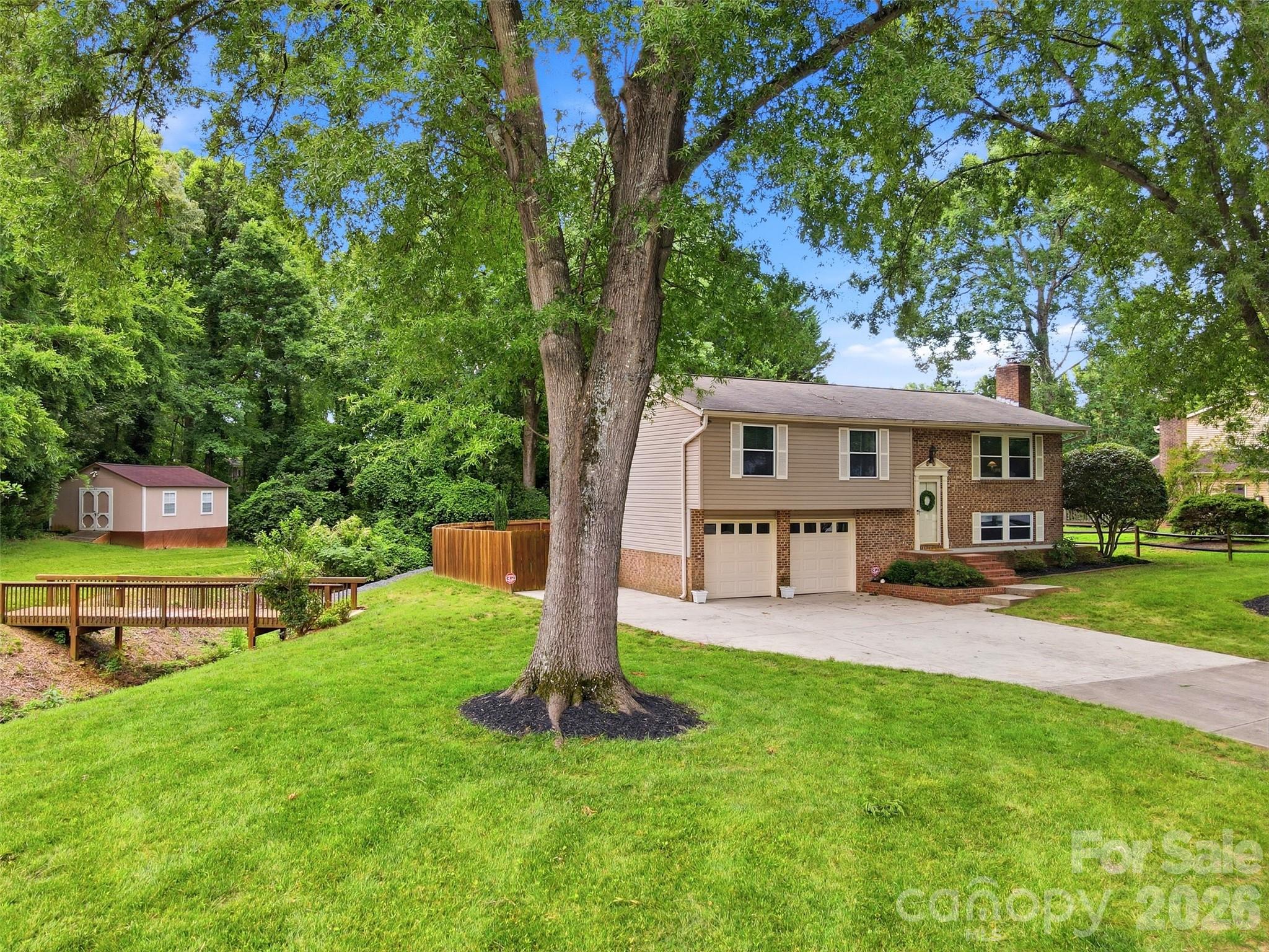 716 Regency Drive