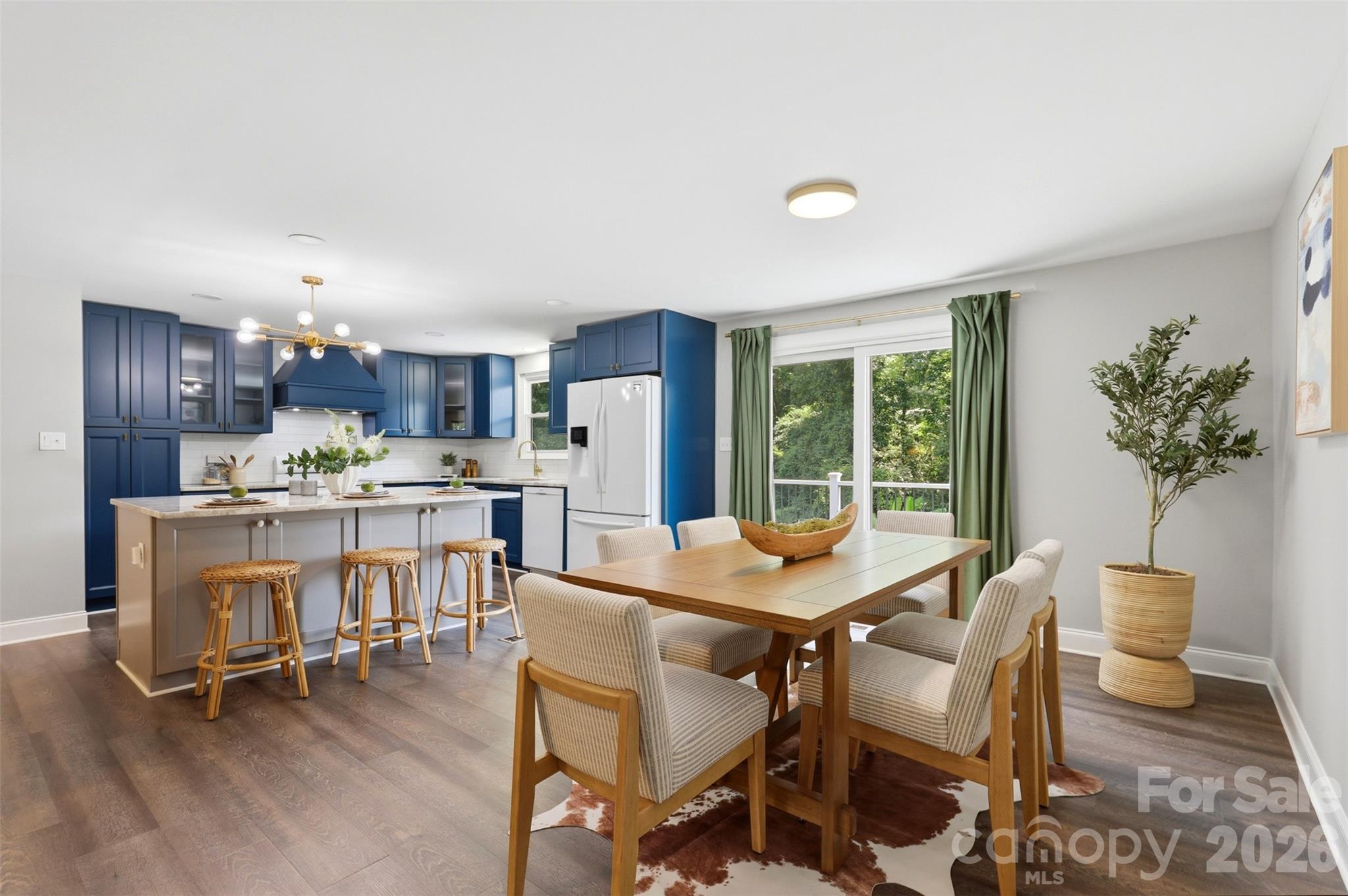 716 Regency Drive