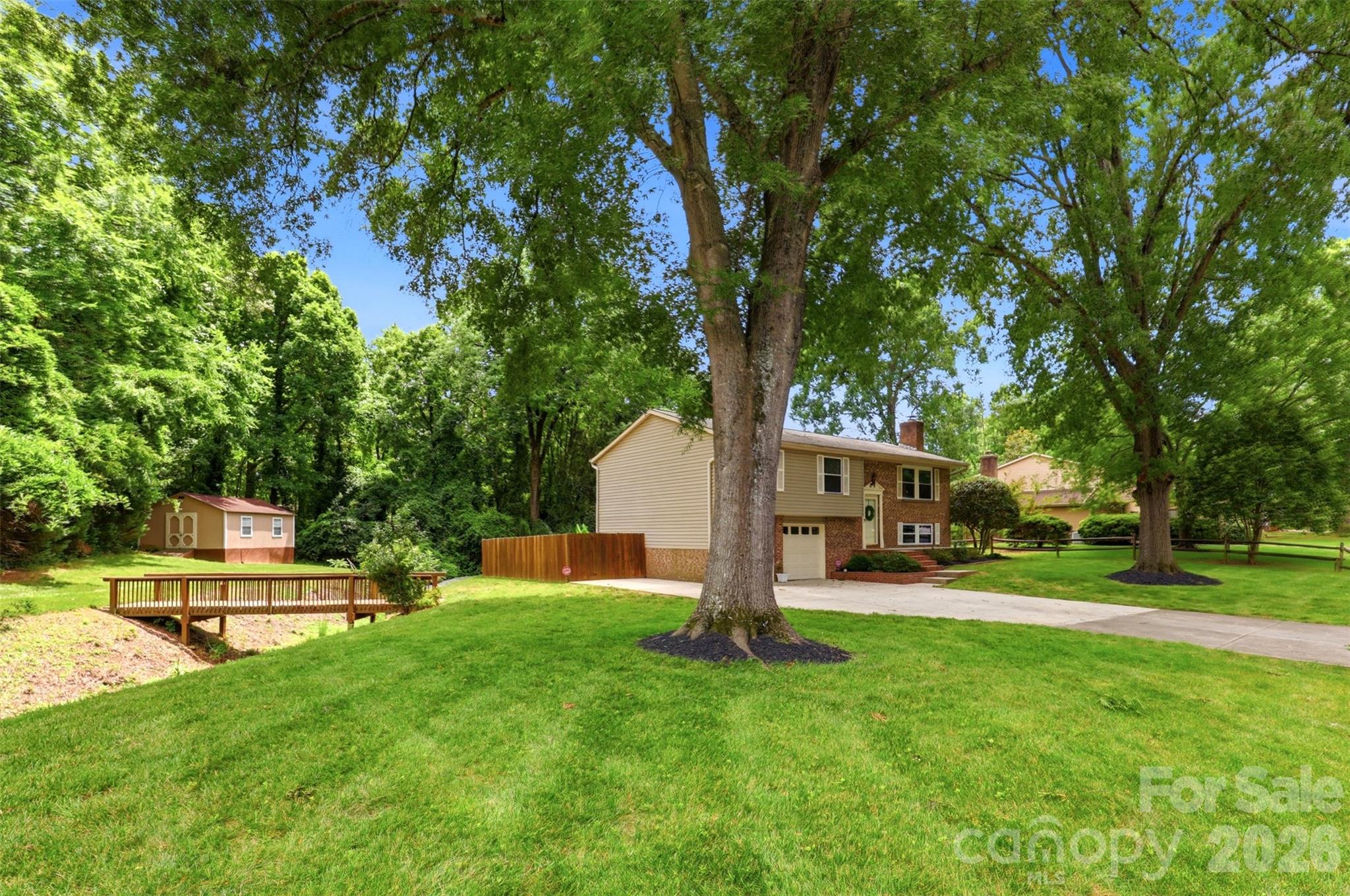 716 Regency Drive