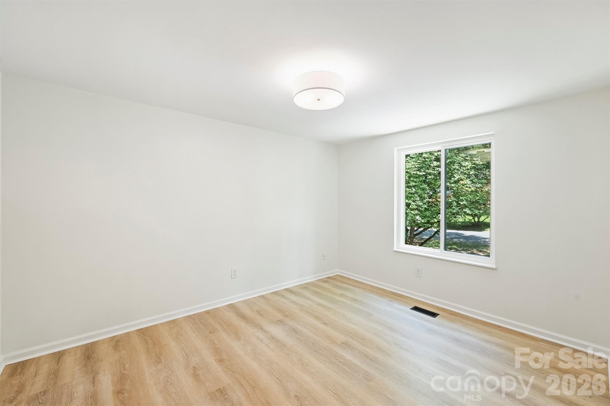 7323 Rollingridge Drive