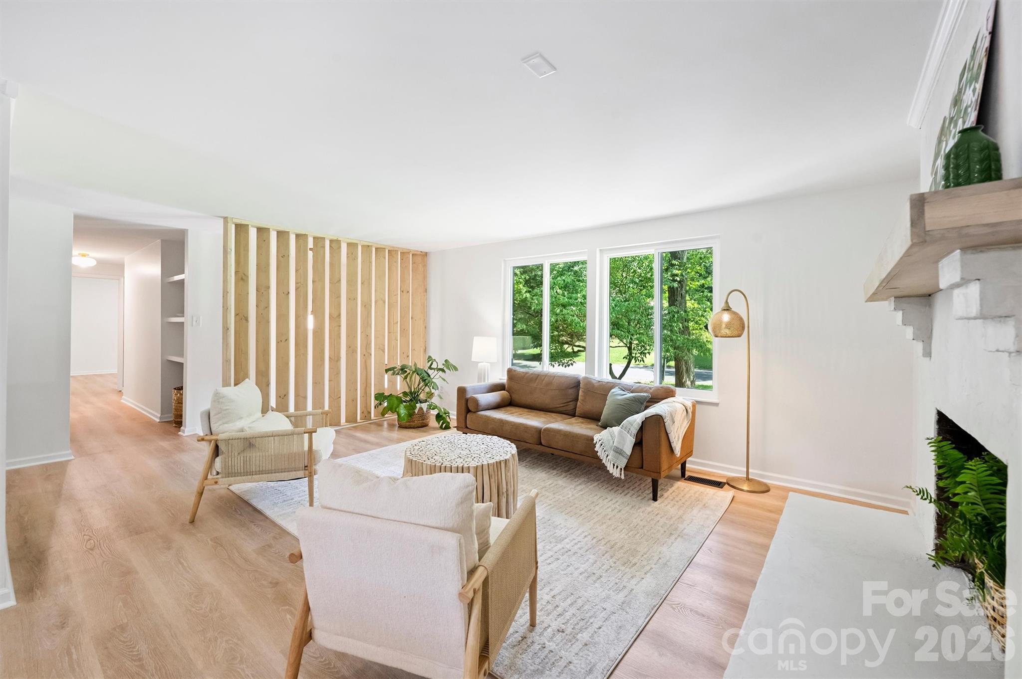 7323 Rollingridge Drive