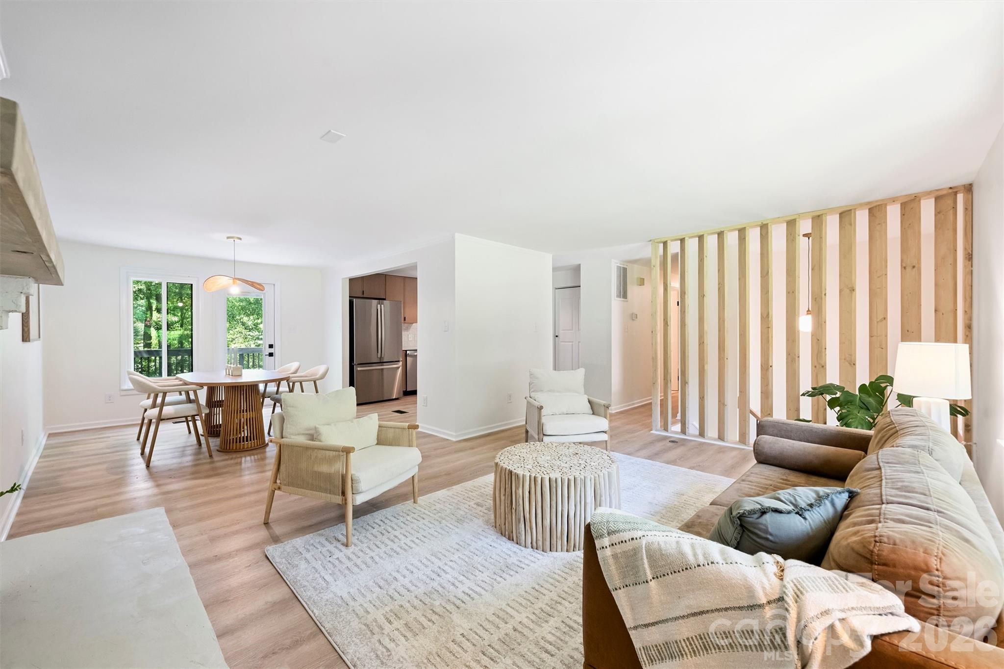 7323 Rollingridge Drive