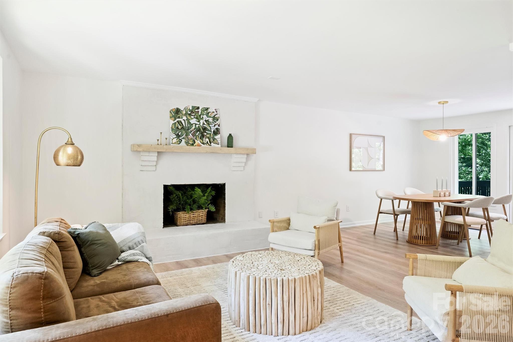 7323 Rollingridge Drive