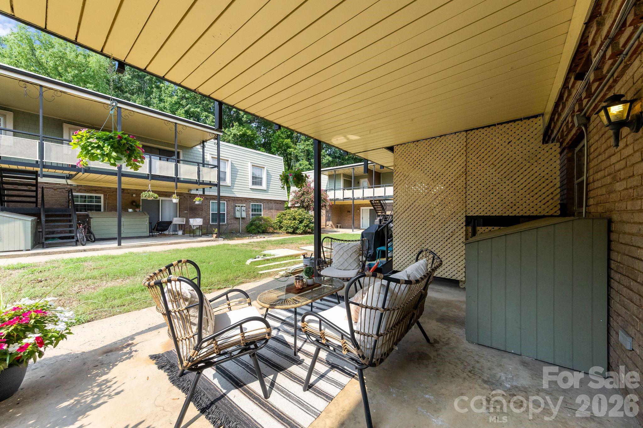 2630 Park Road Unit: F