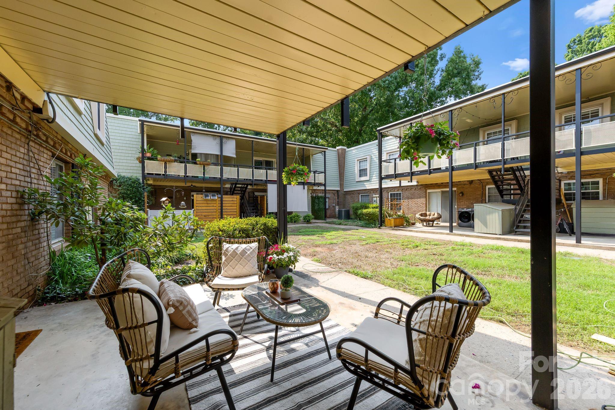 2630 Park Road Unit: F