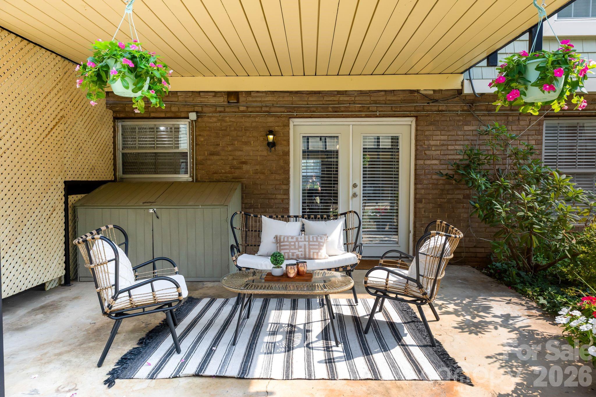 2630 Park Road Unit: F
