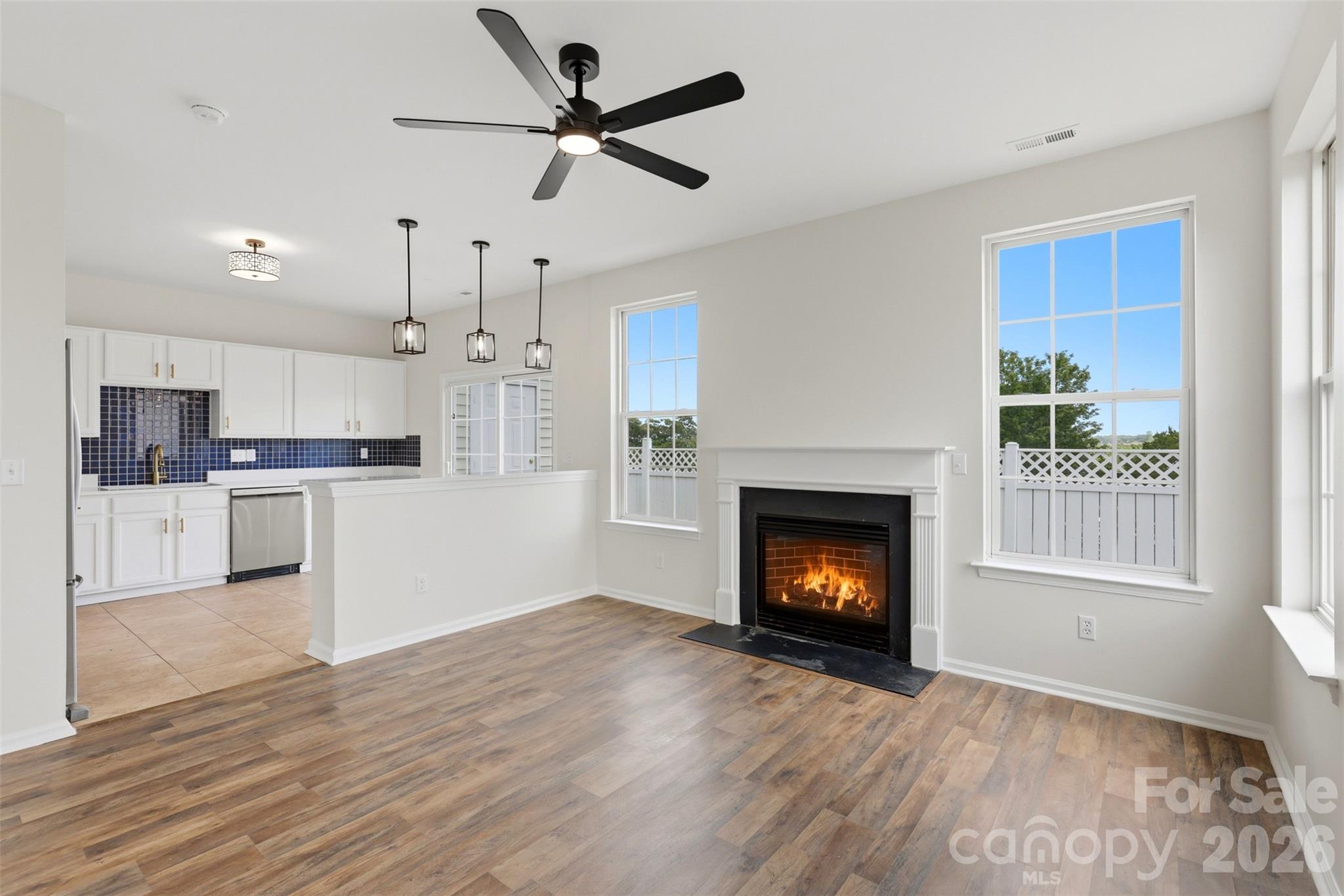 7539 Bluff Point Lane