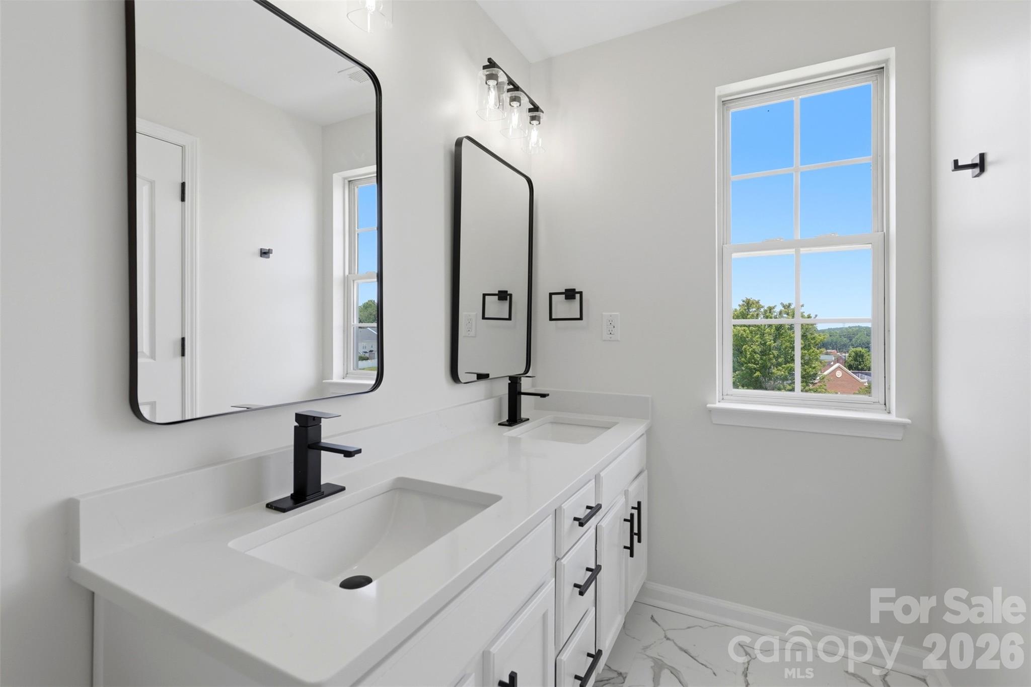 7539 Bluff Point Lane