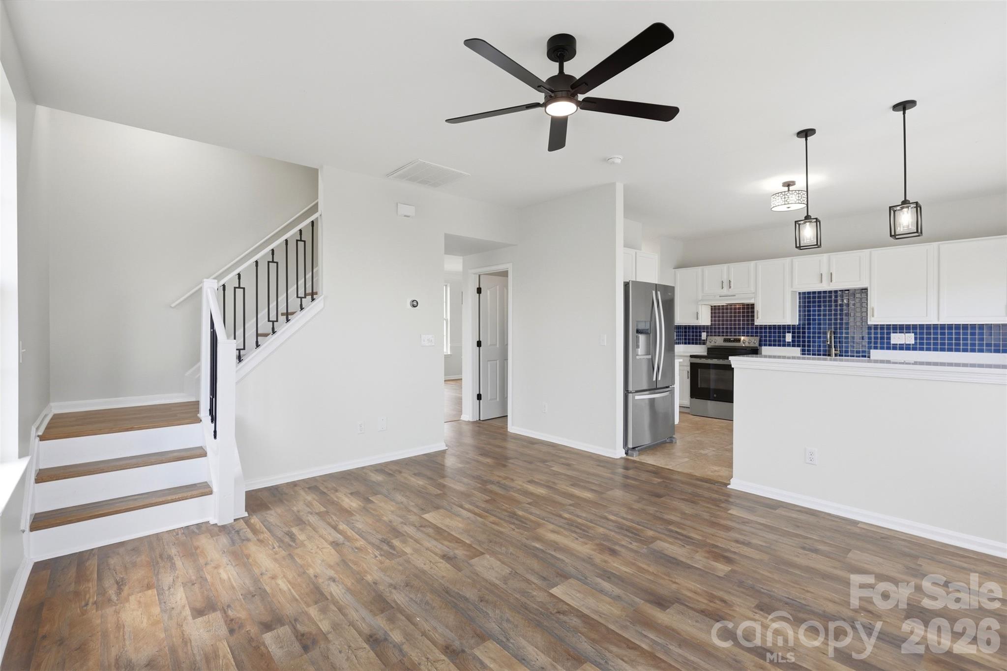 7539 Bluff Point Lane