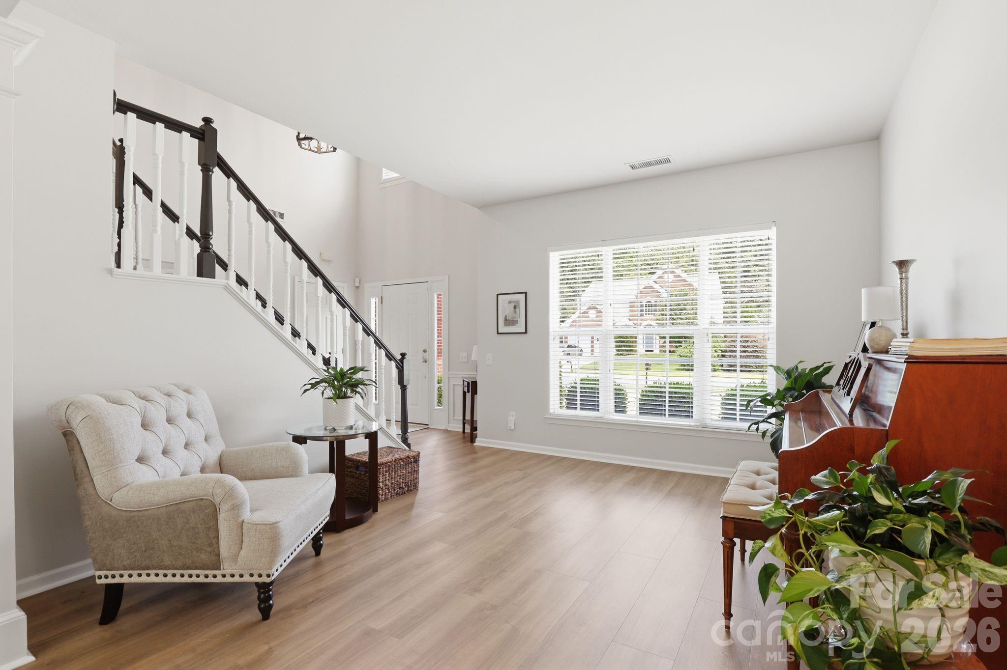 12044 Humboldt Drive