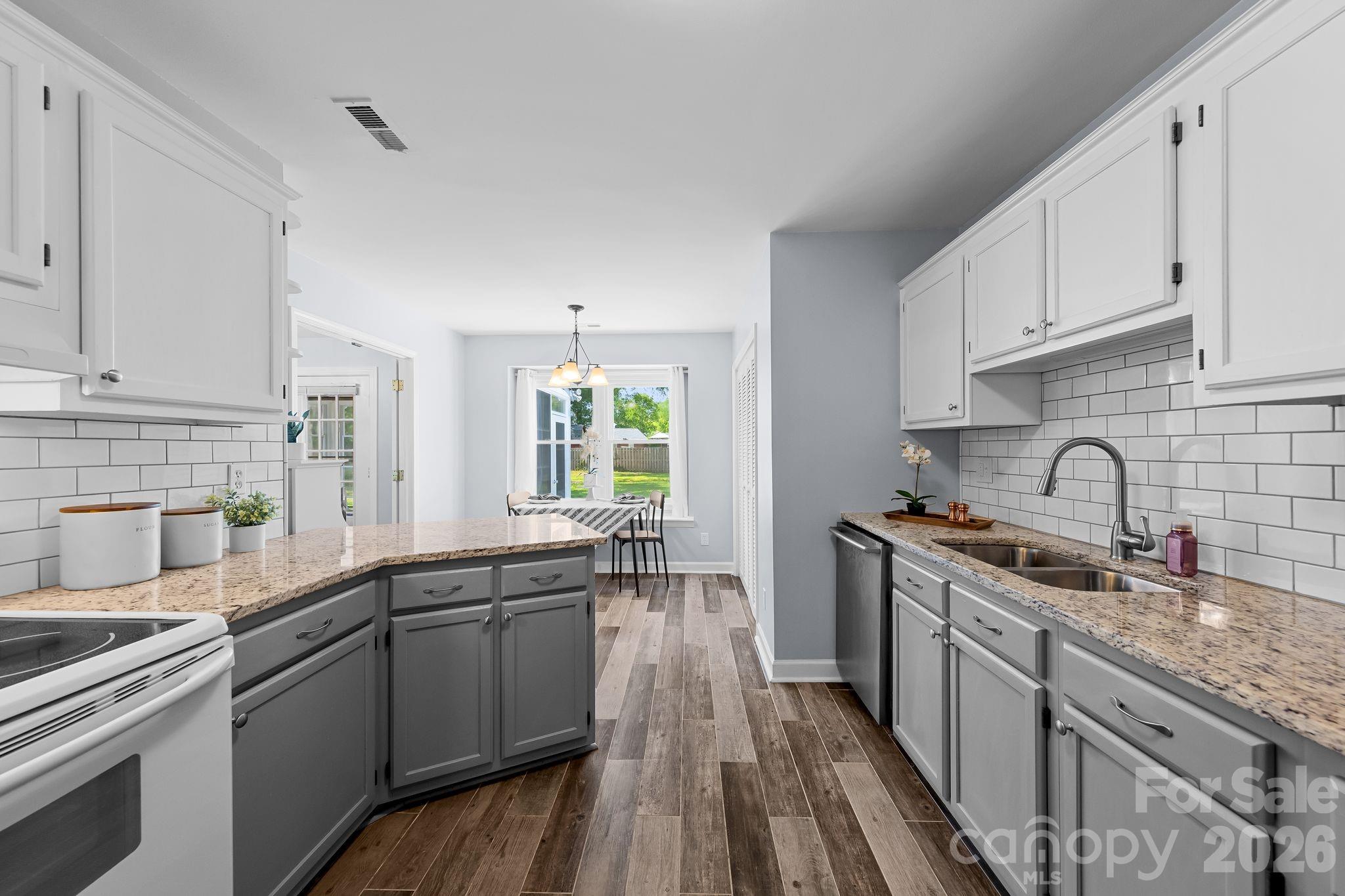 11232 Coachman Circle