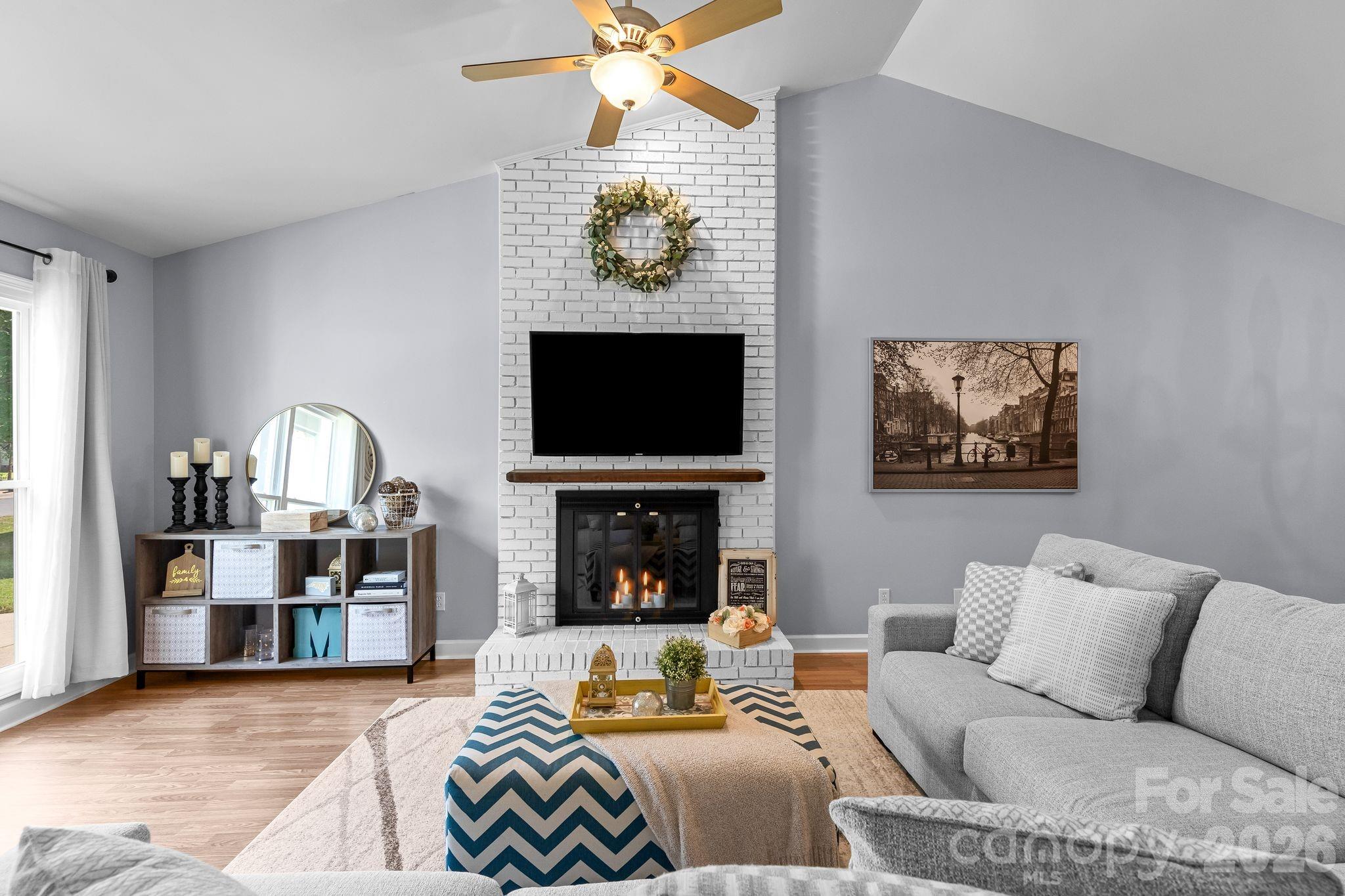 11232 Coachman Circle