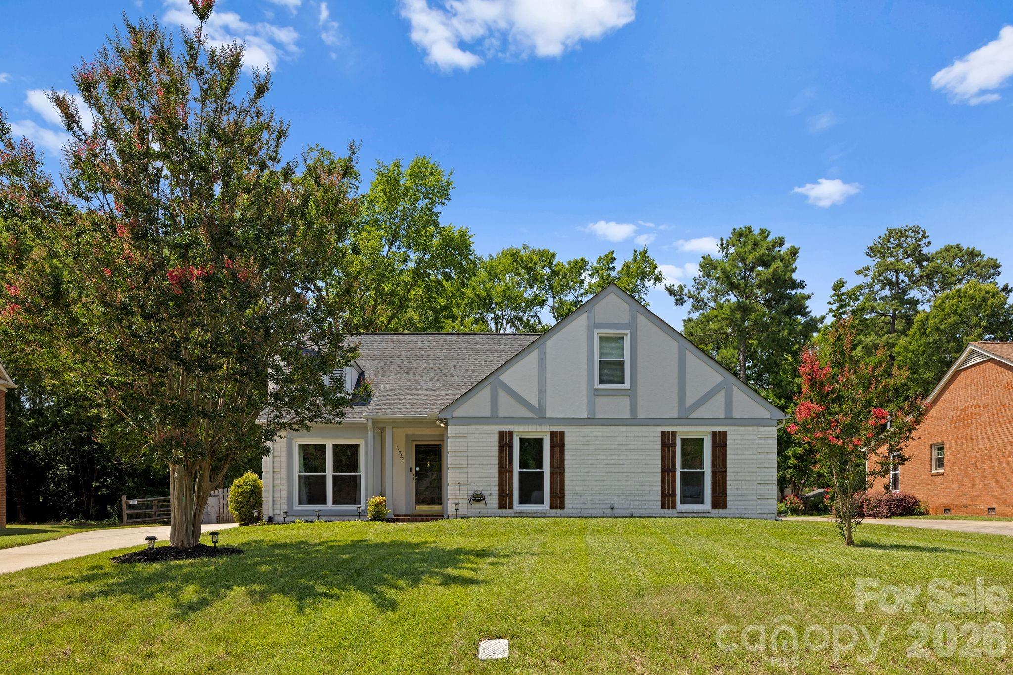11232 Coachman Circle