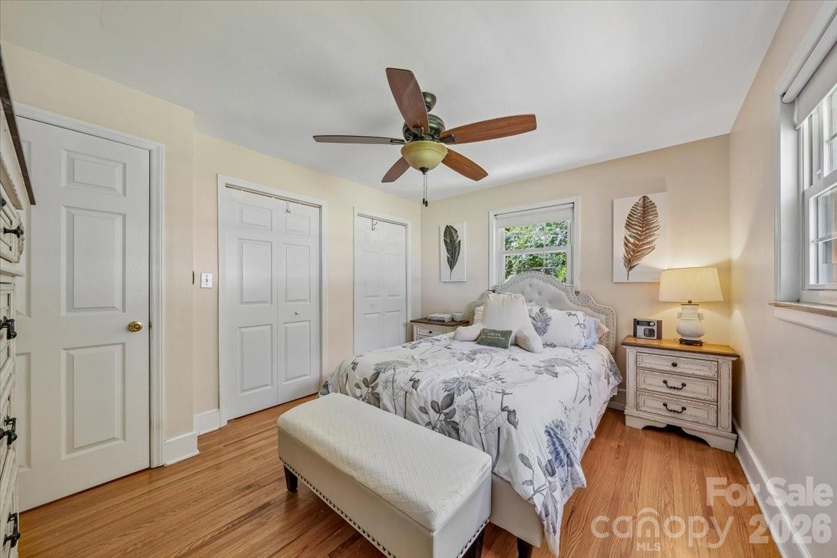 1135 Blueberry Lane