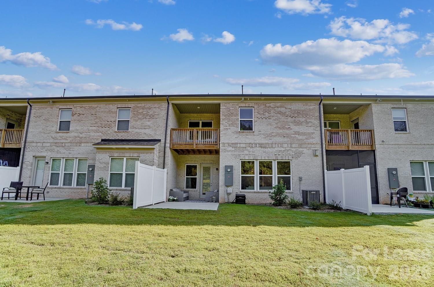 131 Heathbrook Lane