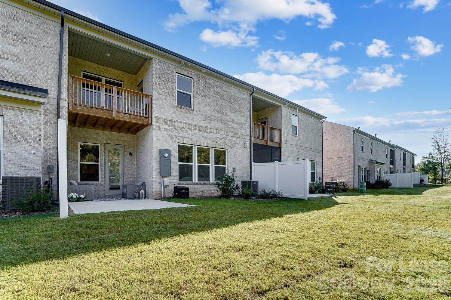 131 Heathbrook Lane