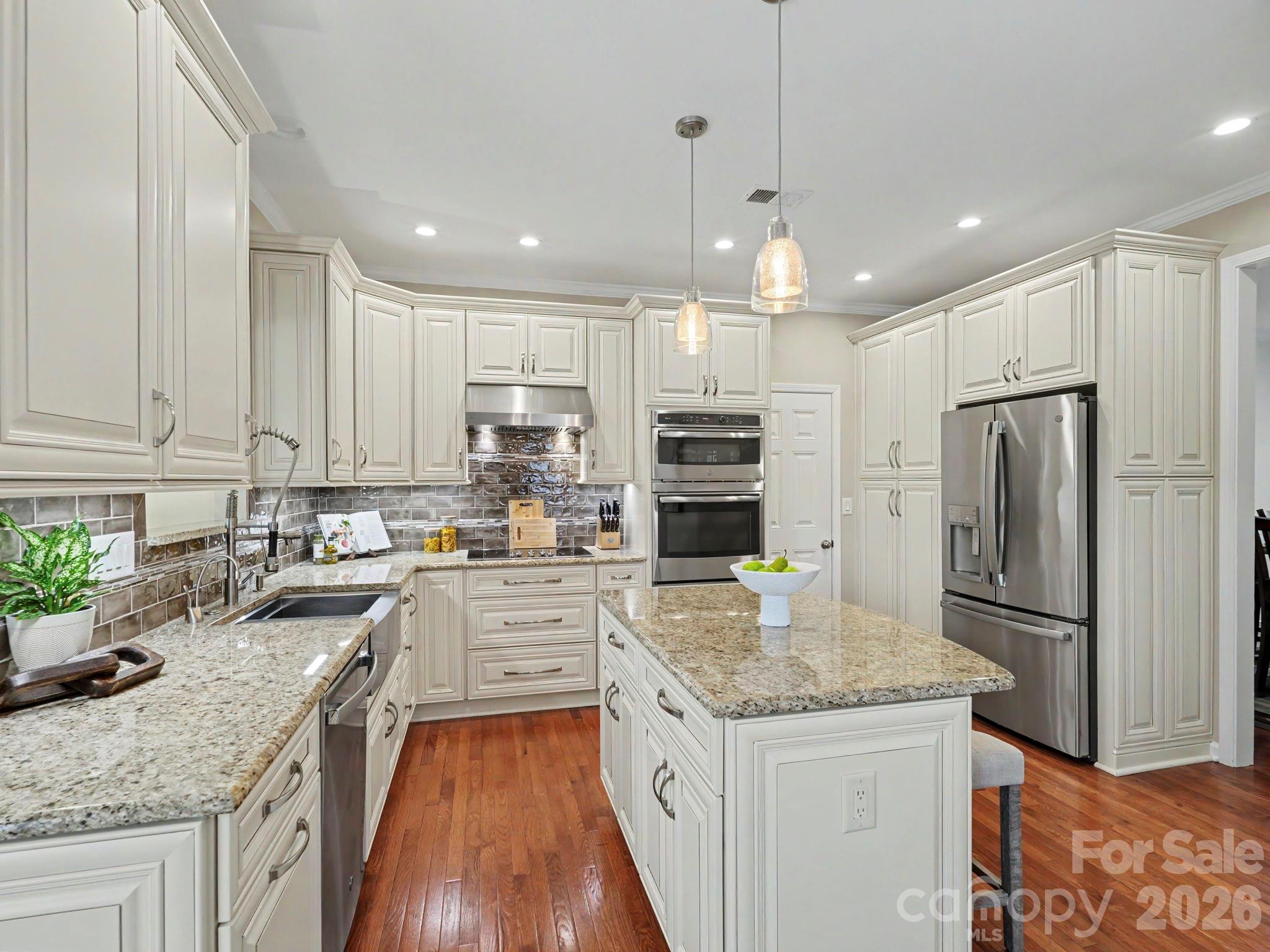 15505 Robsart Court