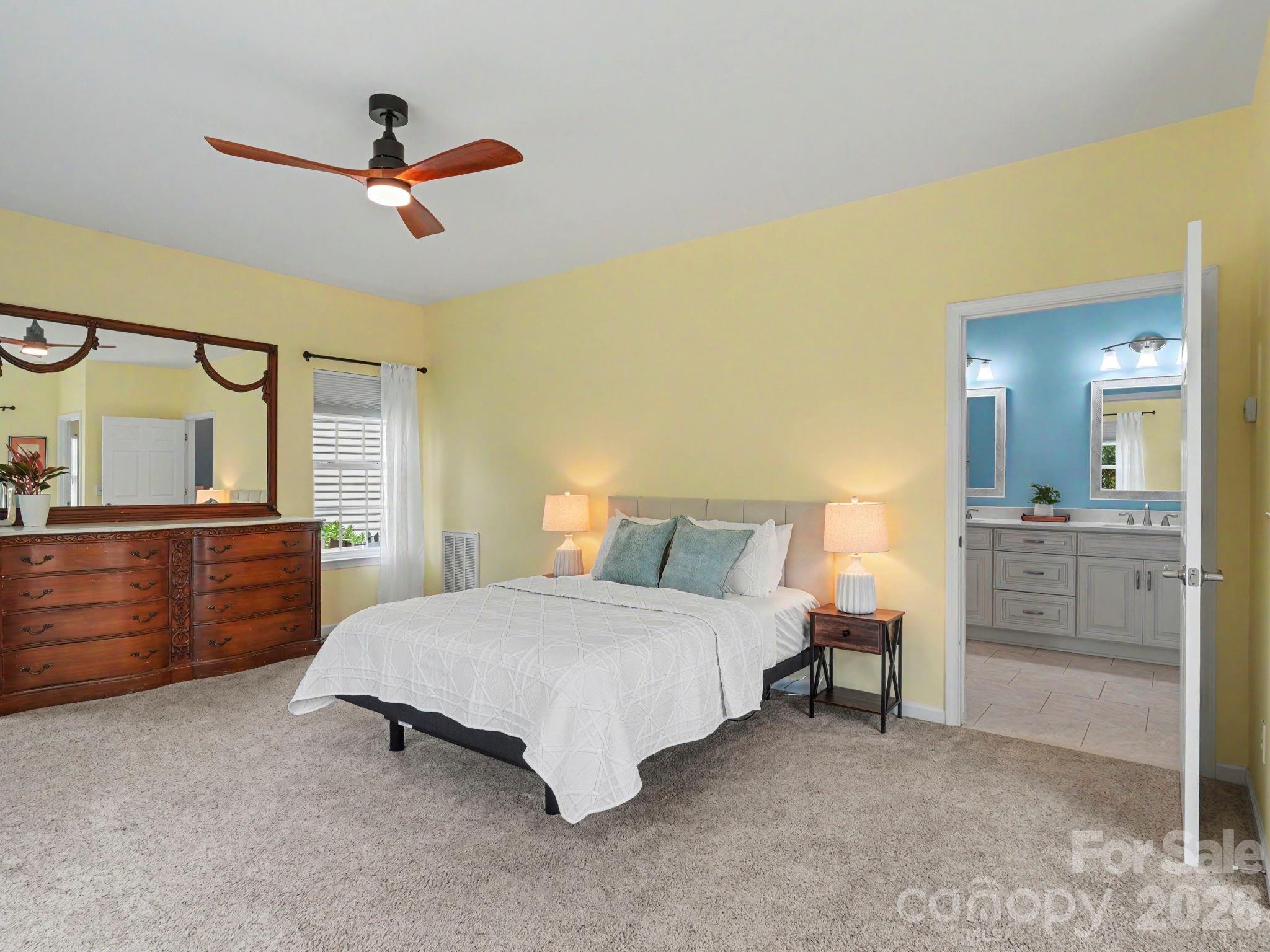 15505 Robsart Court
